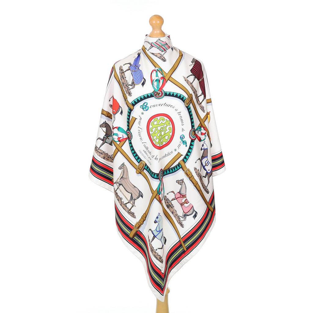 Hermès Couvertures et Tenues de Jour Silk Scarf
