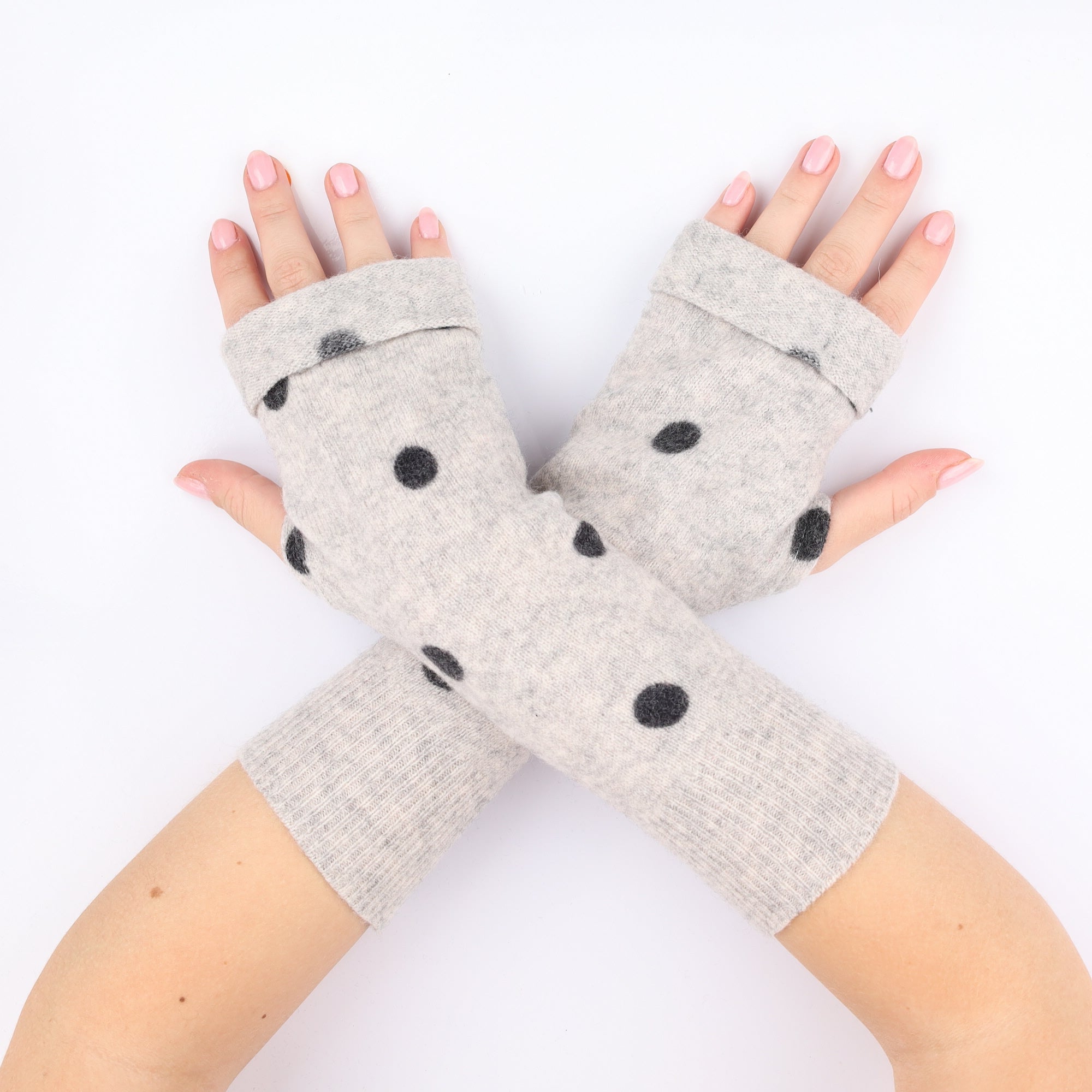 Mist Grey and Charcoal Grey Spotty Fingerless Gloves