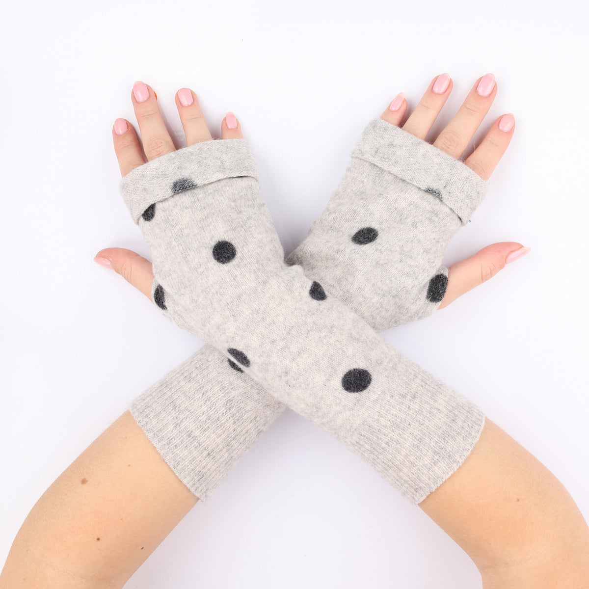 Mist Grey and Charcoal Grey Spotty Fingerless Gloves