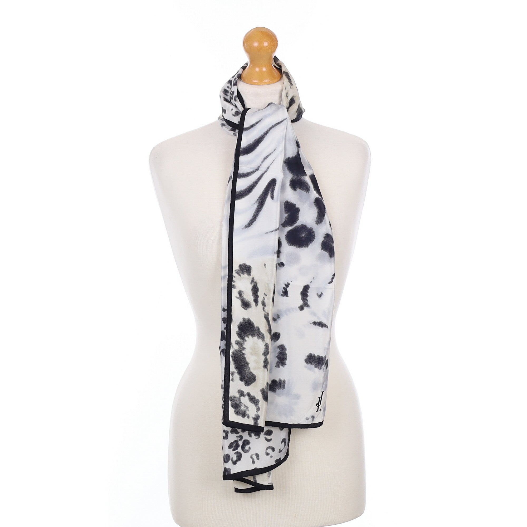 Pristine Jammers & Leufgen Monochrome Patterned Silk Scarf