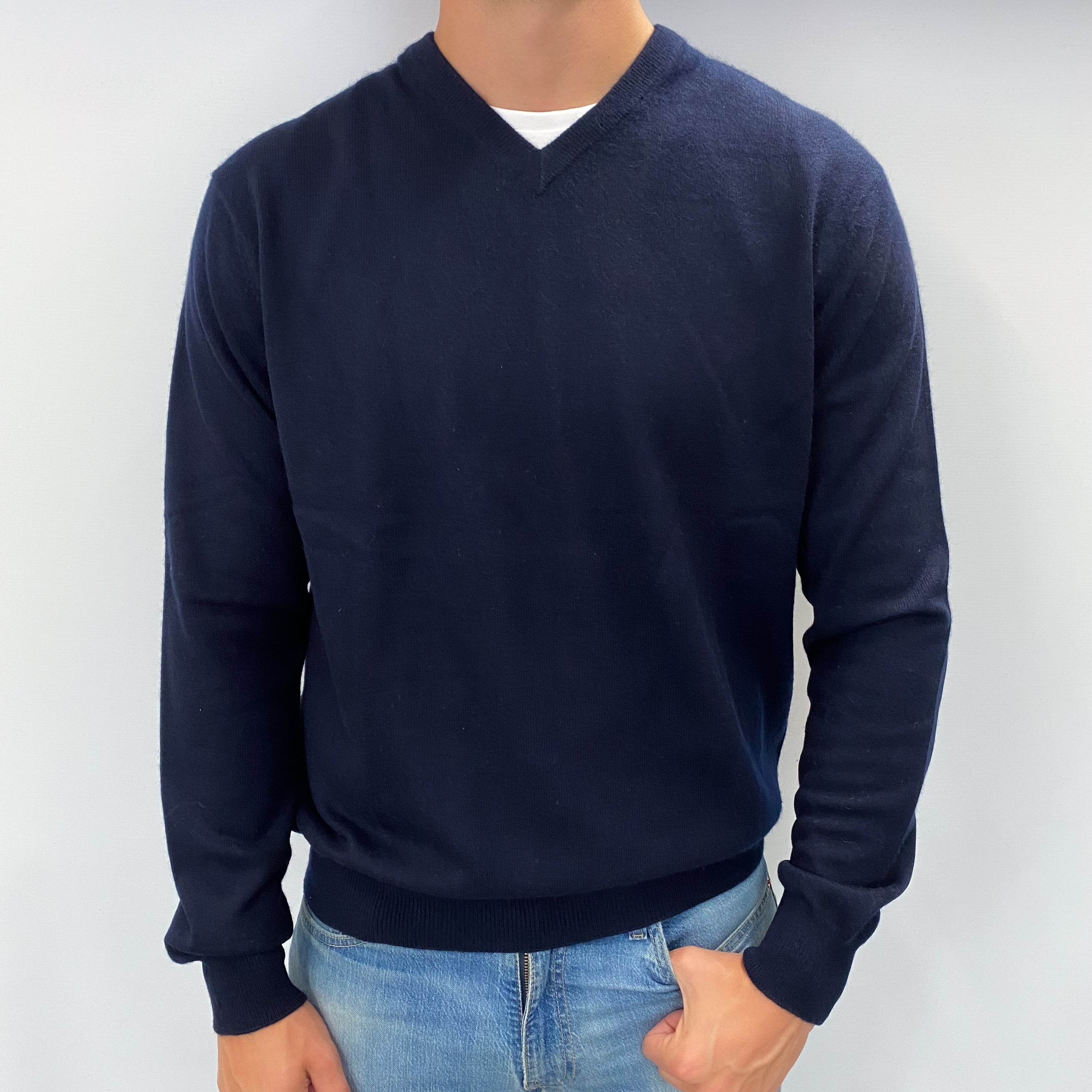 Men's Dark Navy Cashmere V Neck Jumper XL