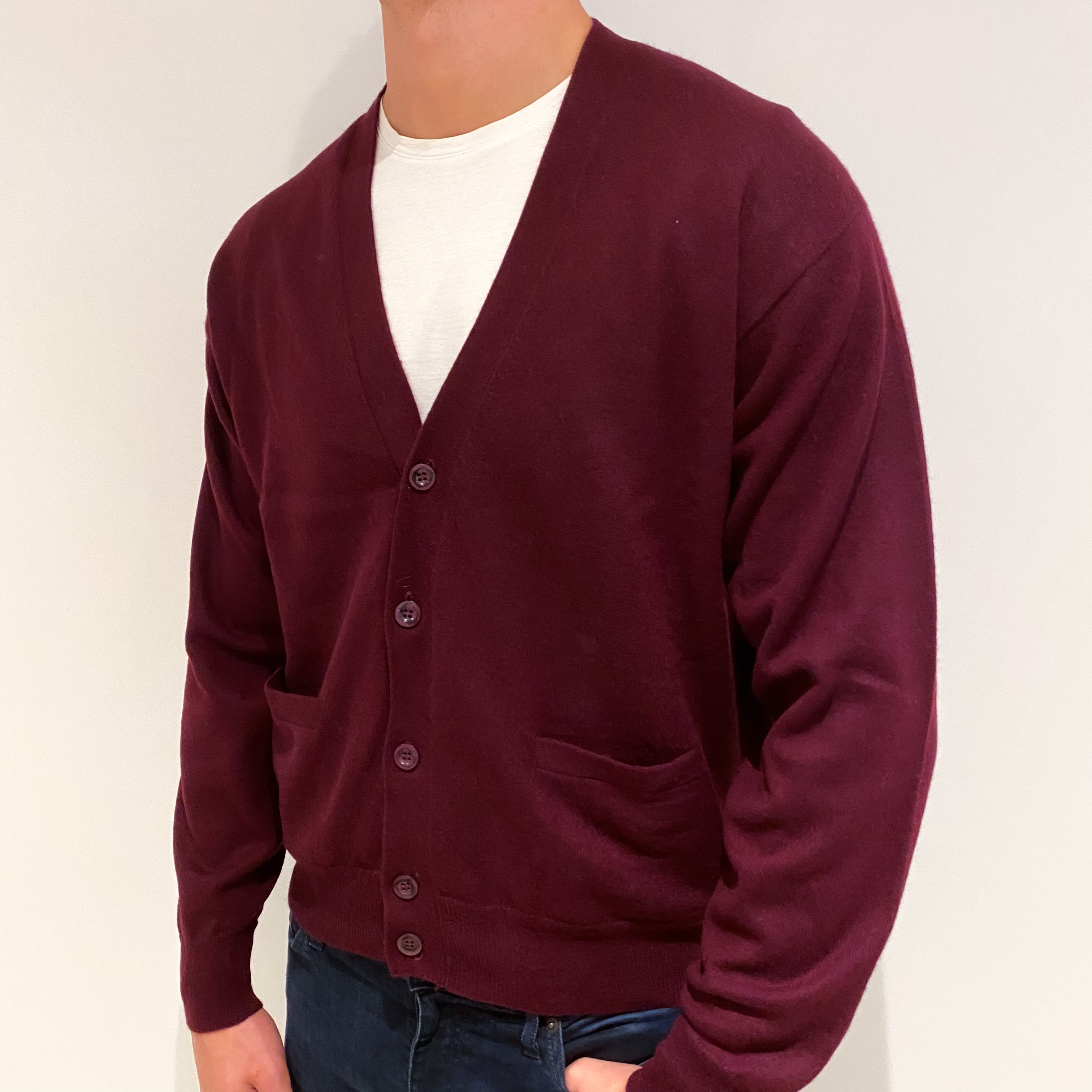 Men's Mulberry Red Cashmere V-Neck Cardigan with Pockets Extra Large