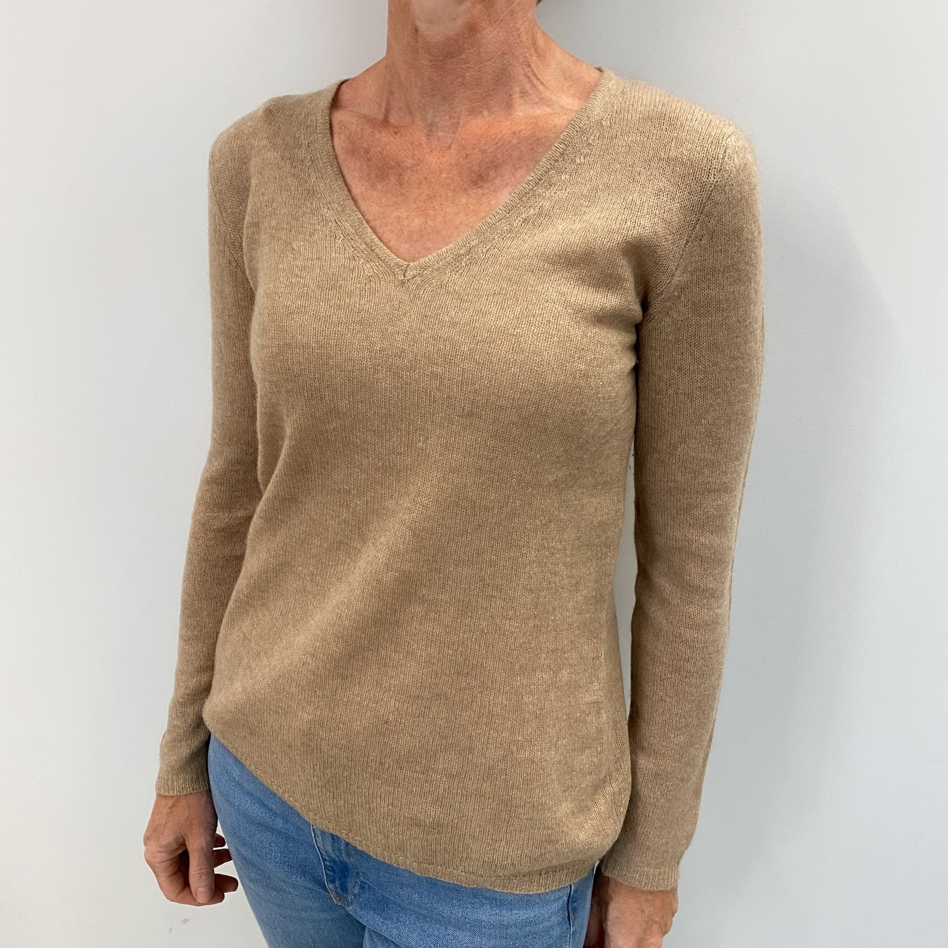Fudge Brown Cashmere V Neck Jumper Small