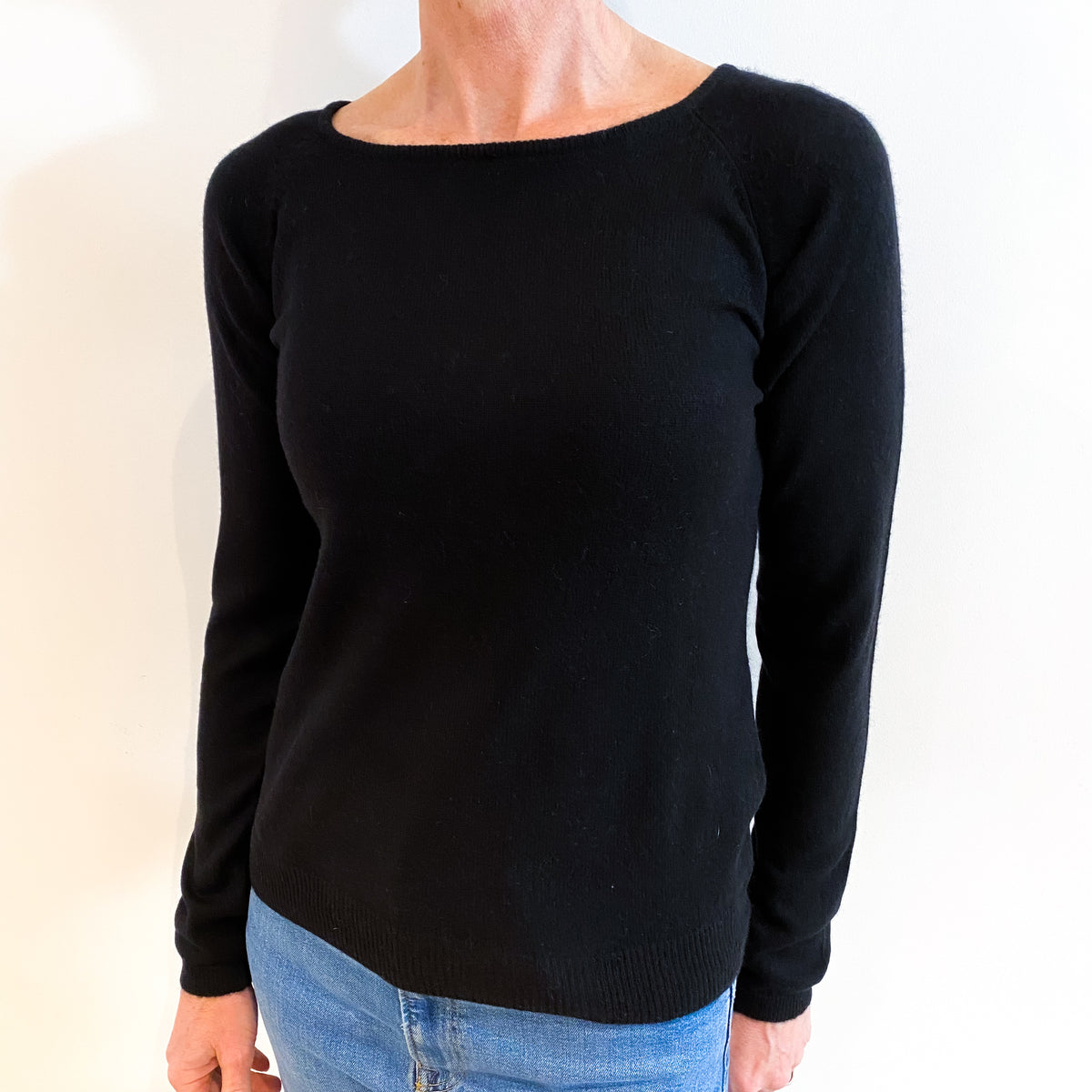 Black Cashmere Scoop Neck Jumper Small