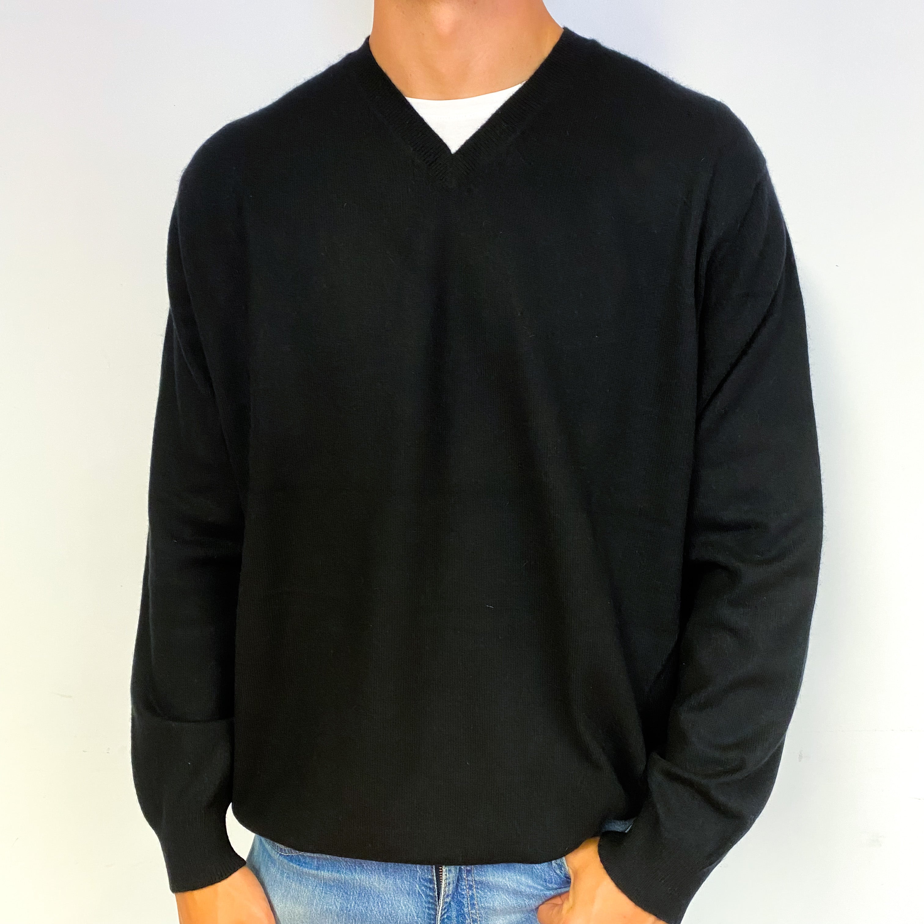 Men's Black Cashmere V-Neck Jumper 3XL