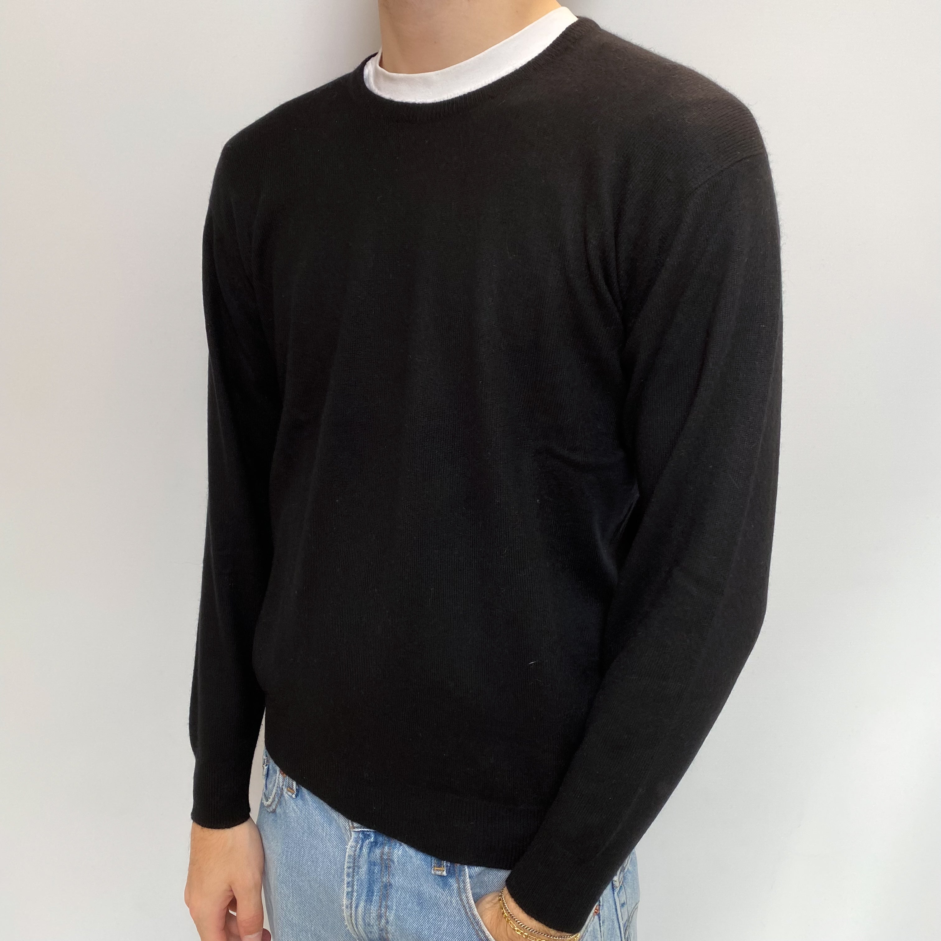 Men's Black Cashmere Crew Neck Jumper Medium