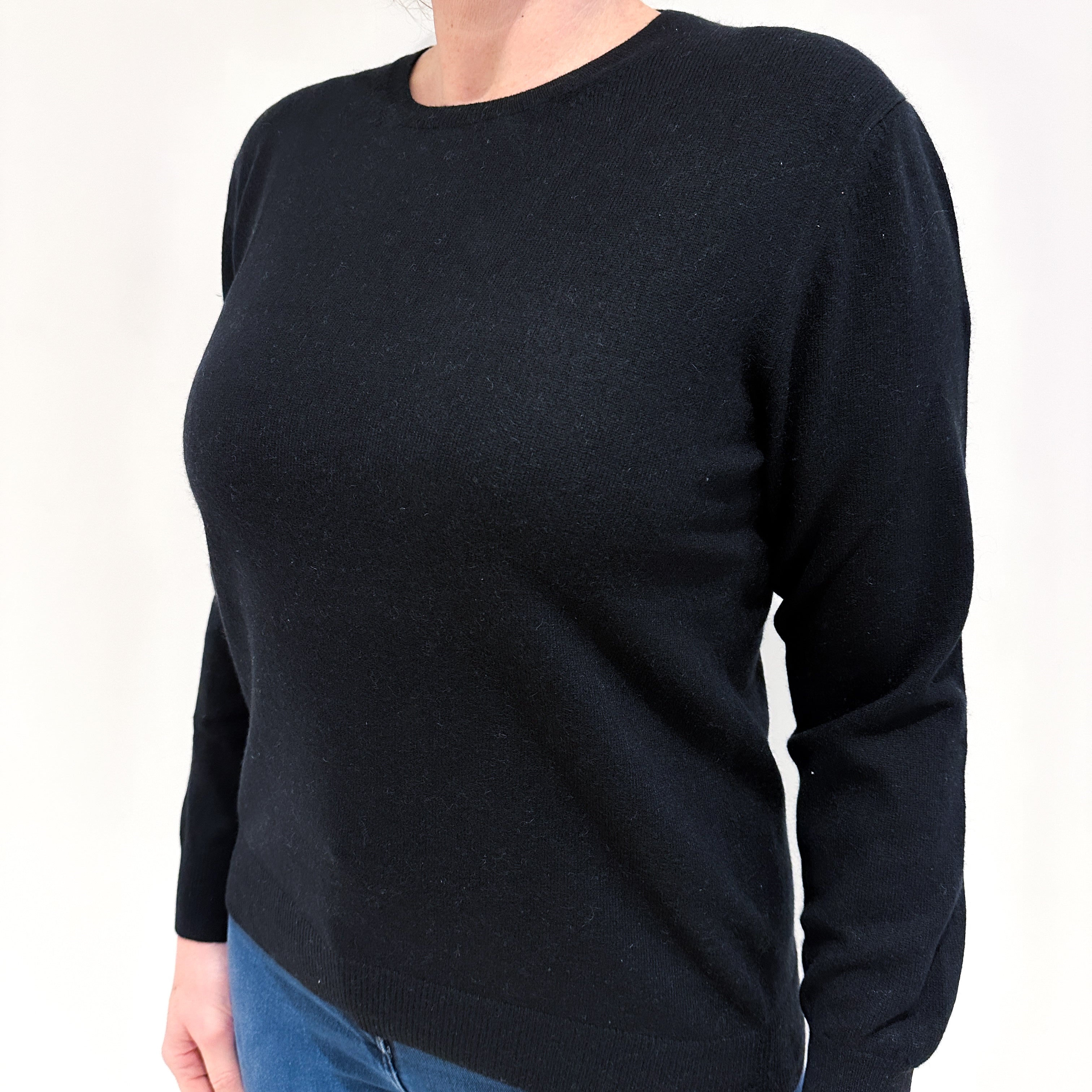 Black Cashmere Crew Neck Jumper Large