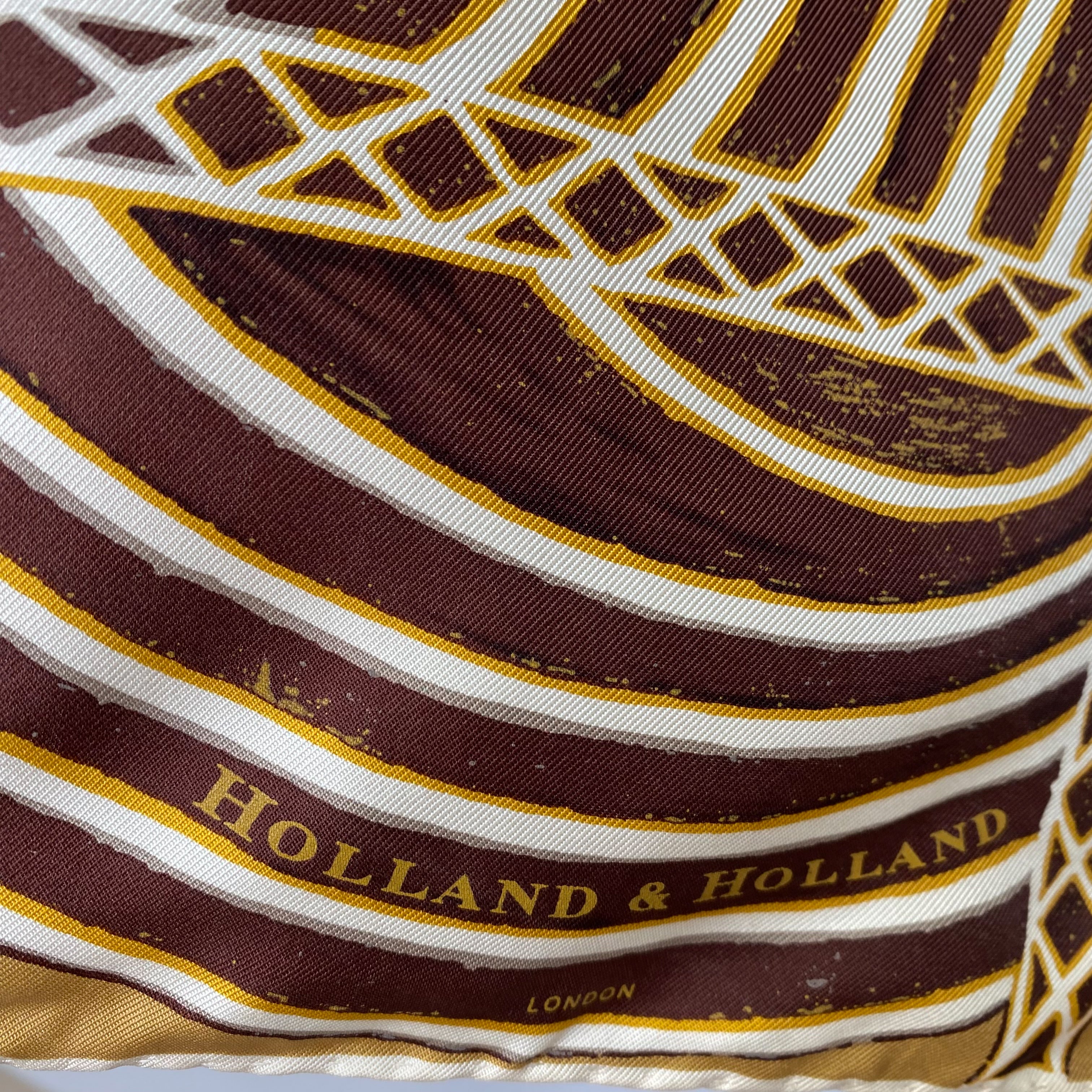 Immaculate Holland and Holland Modern Designer Silk Scarf