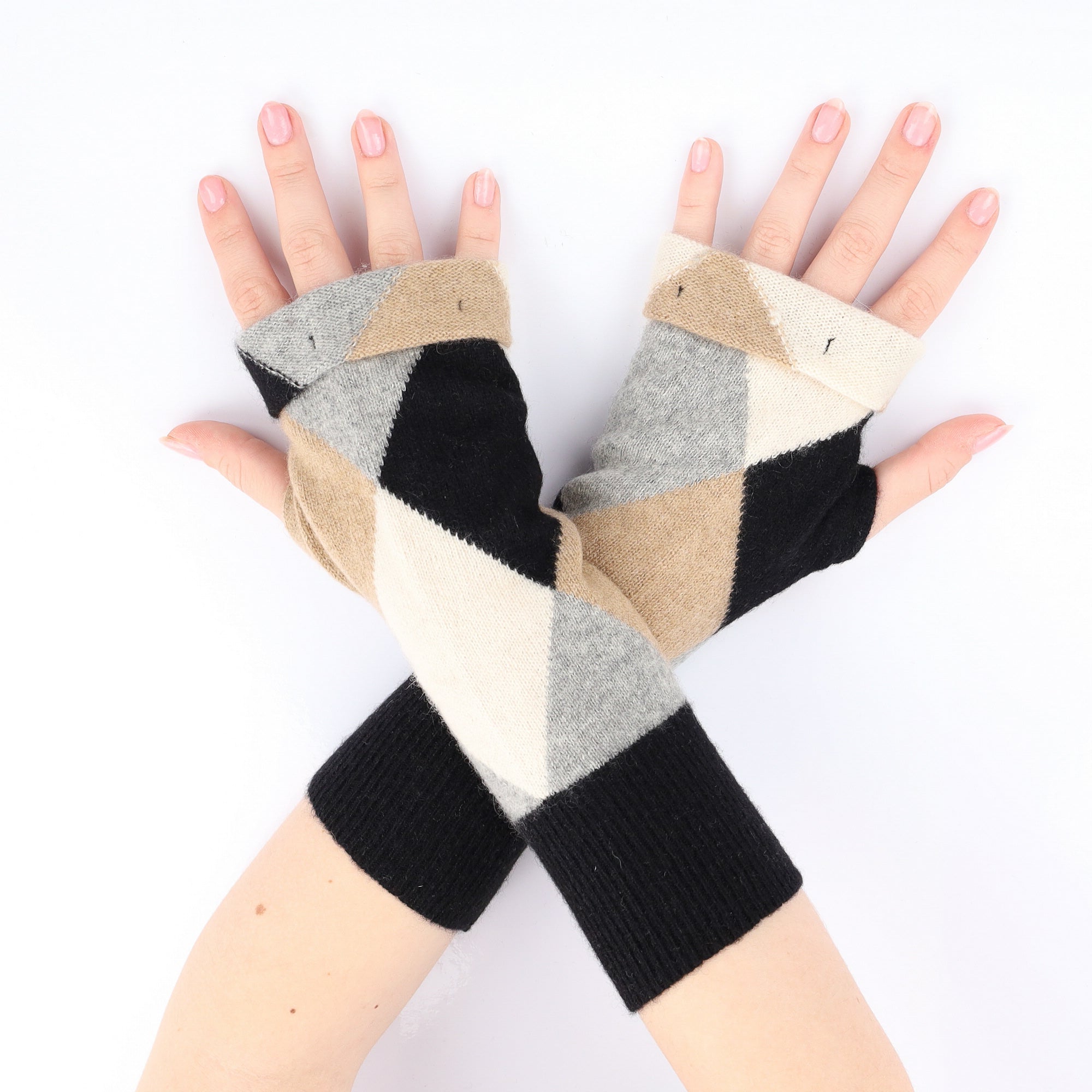 Camel and Black Diamond Fingerless Gloves