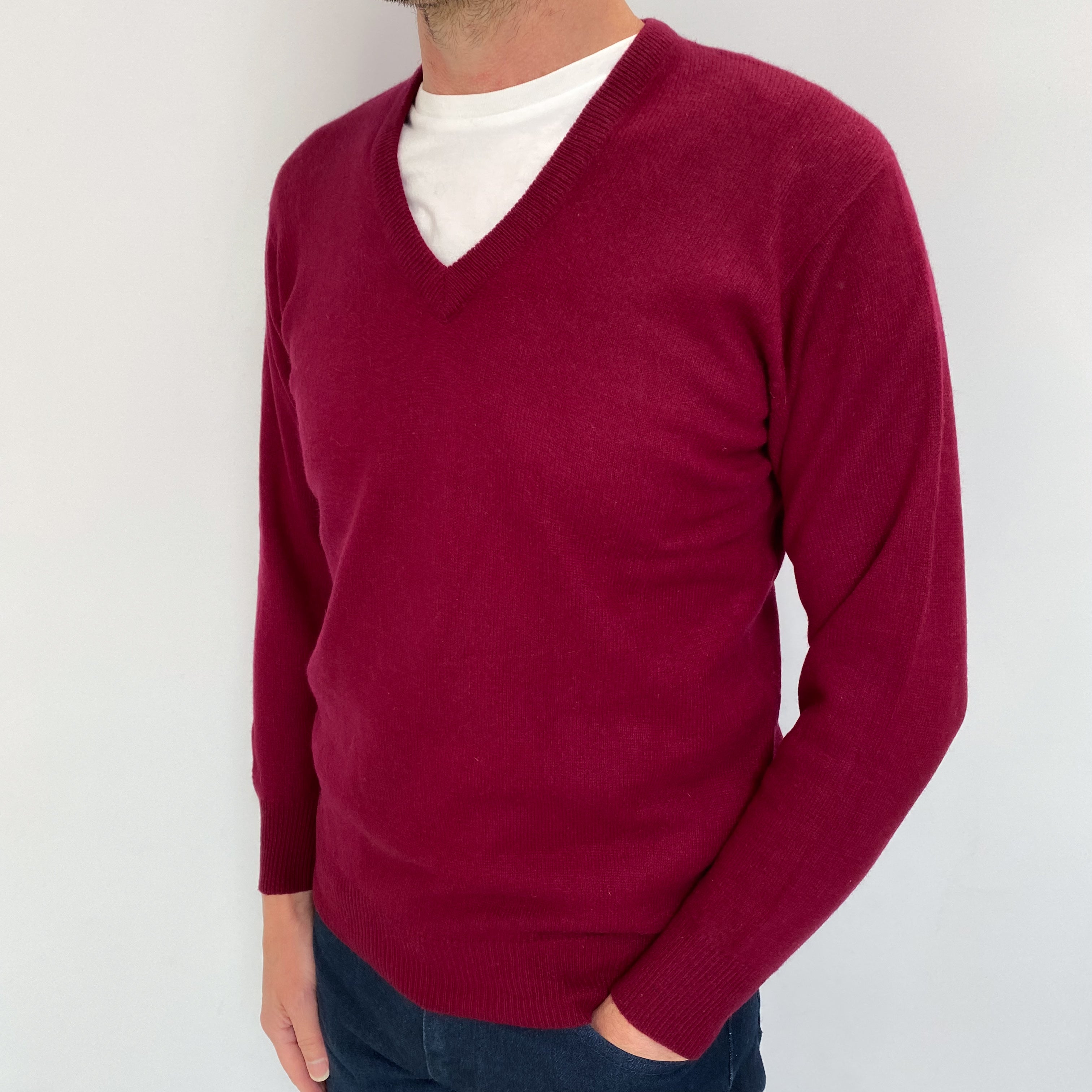 Men's Burgundy Red Cashmere V Neck Jumper Small