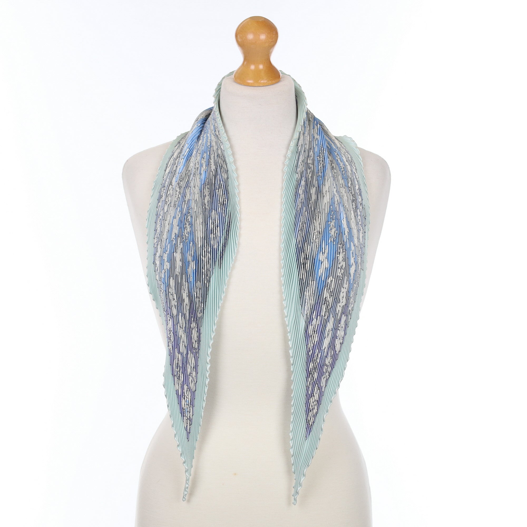 Hermès Feux de L’Hiver Plisse Silk Scarf