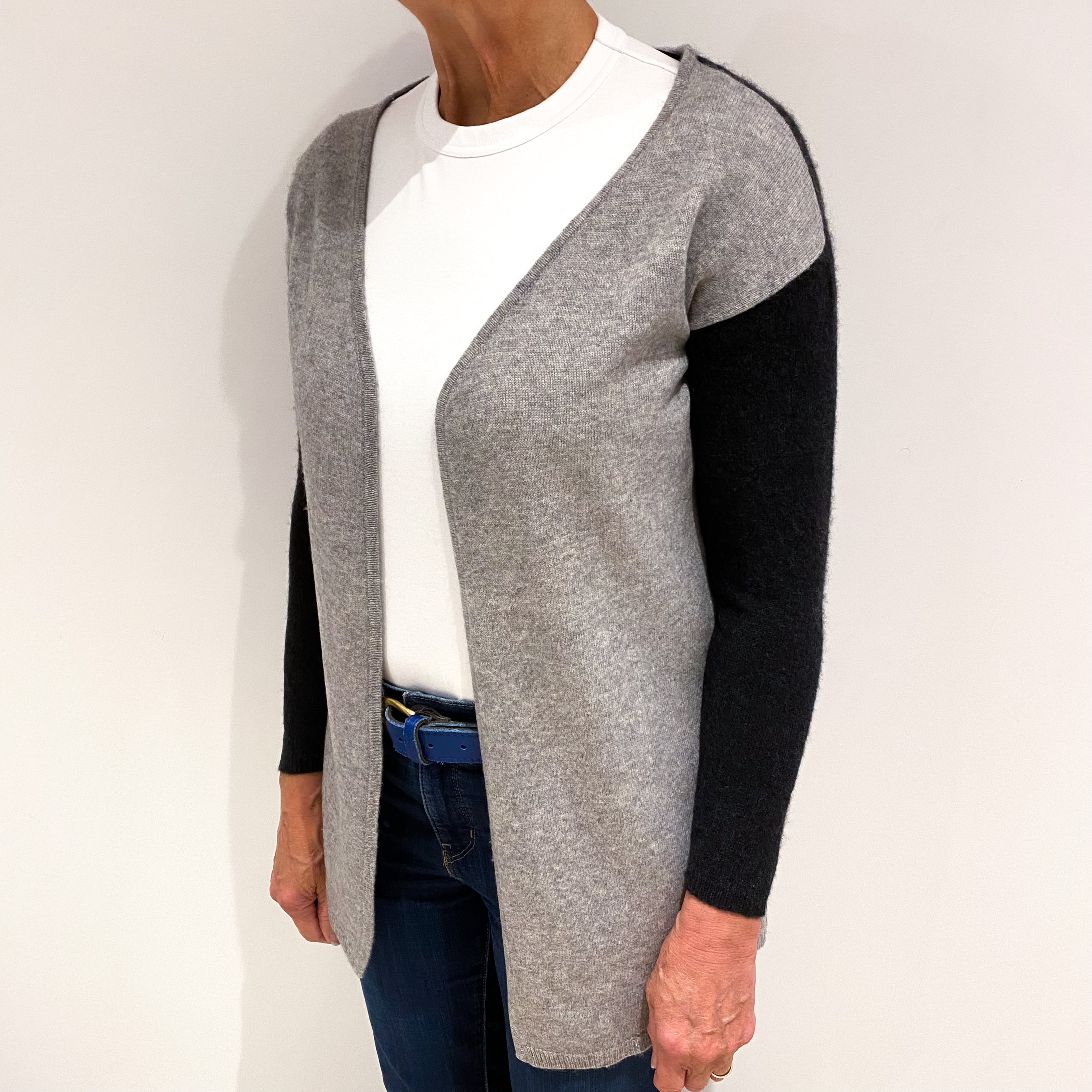 Ash and Charcoal Grey Cashmere Edge to Edge Cardigan Medium