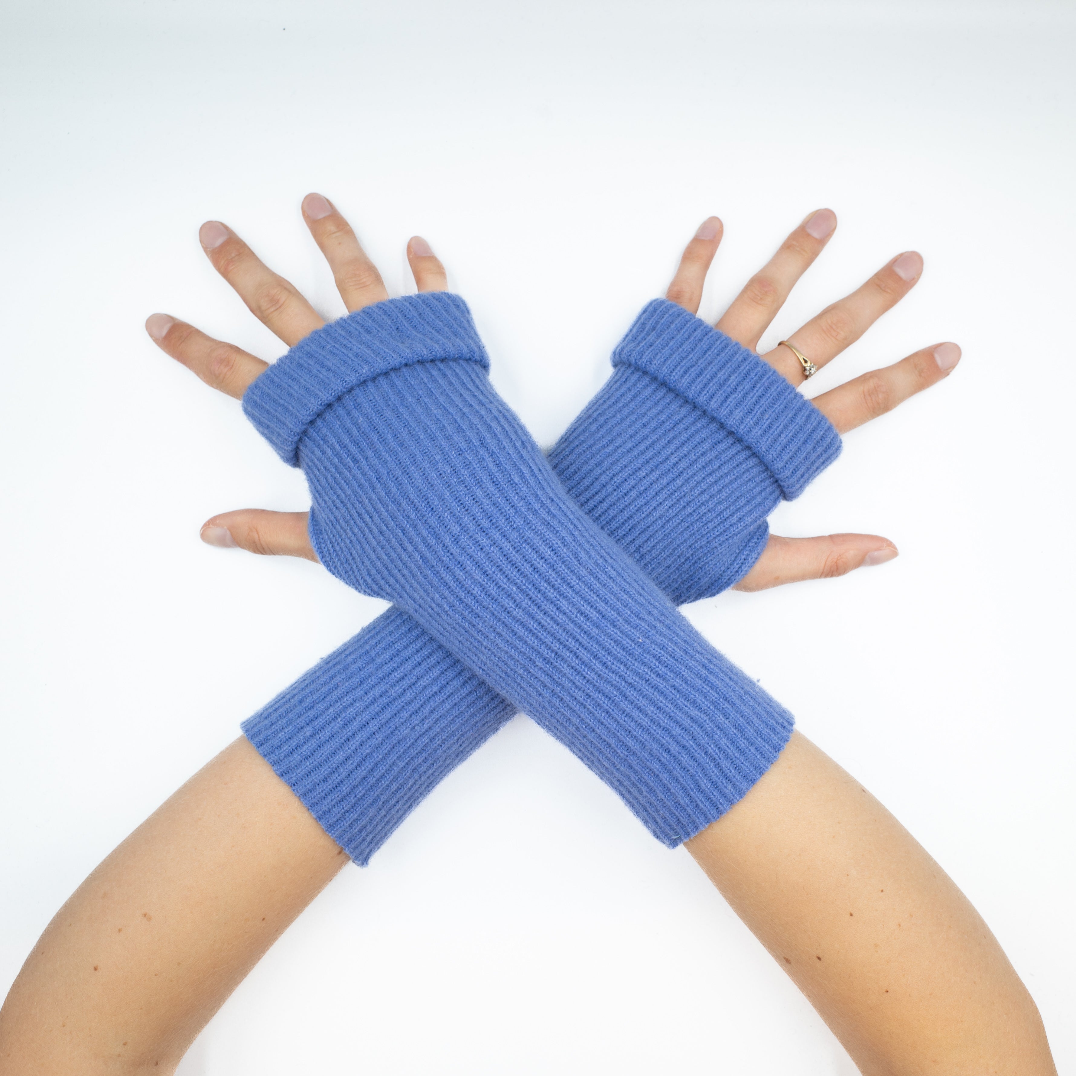 Pacific Blue Ribbed Fingerless Gloves