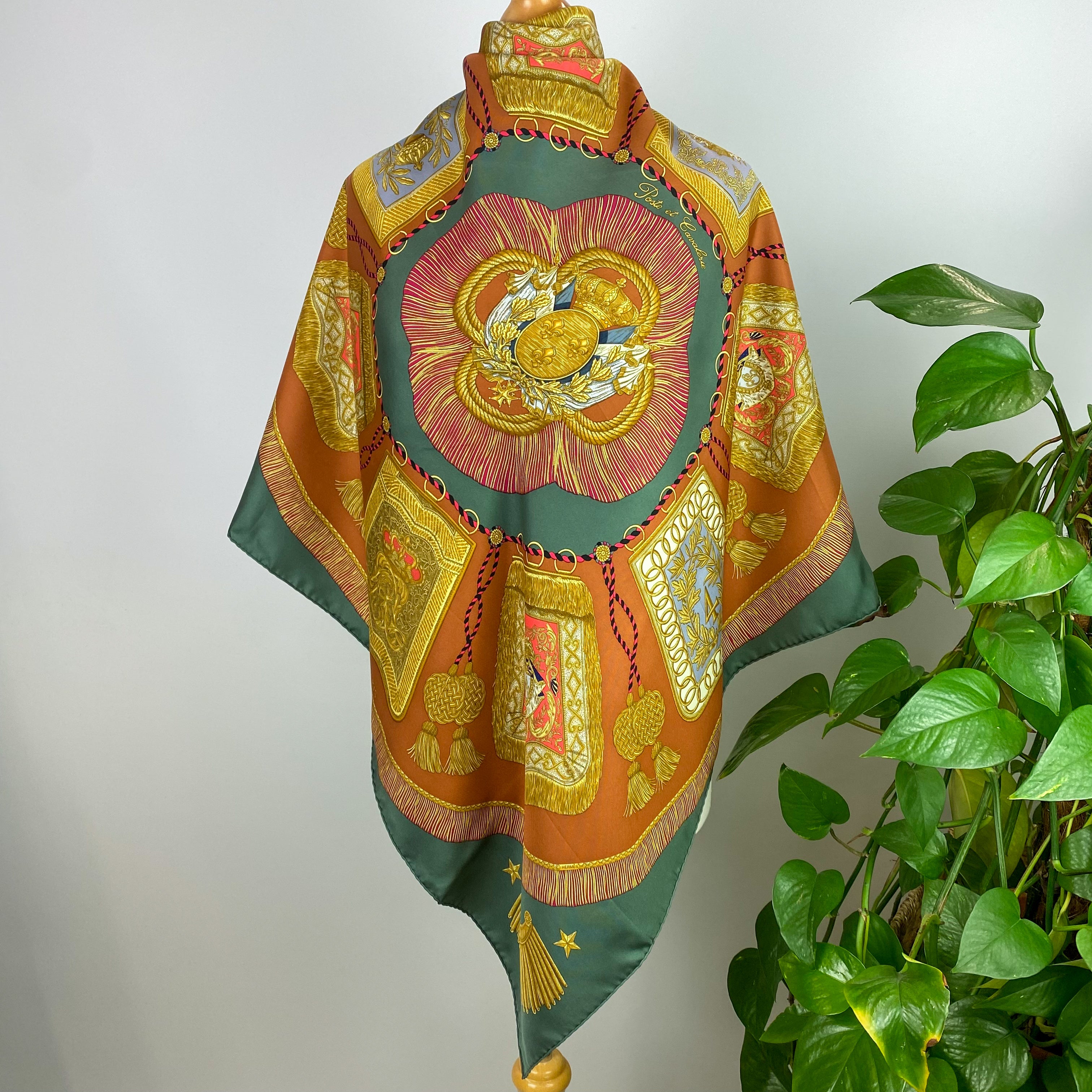 Immaculate Hermès Poste Et Cavalerie Silk Scarf