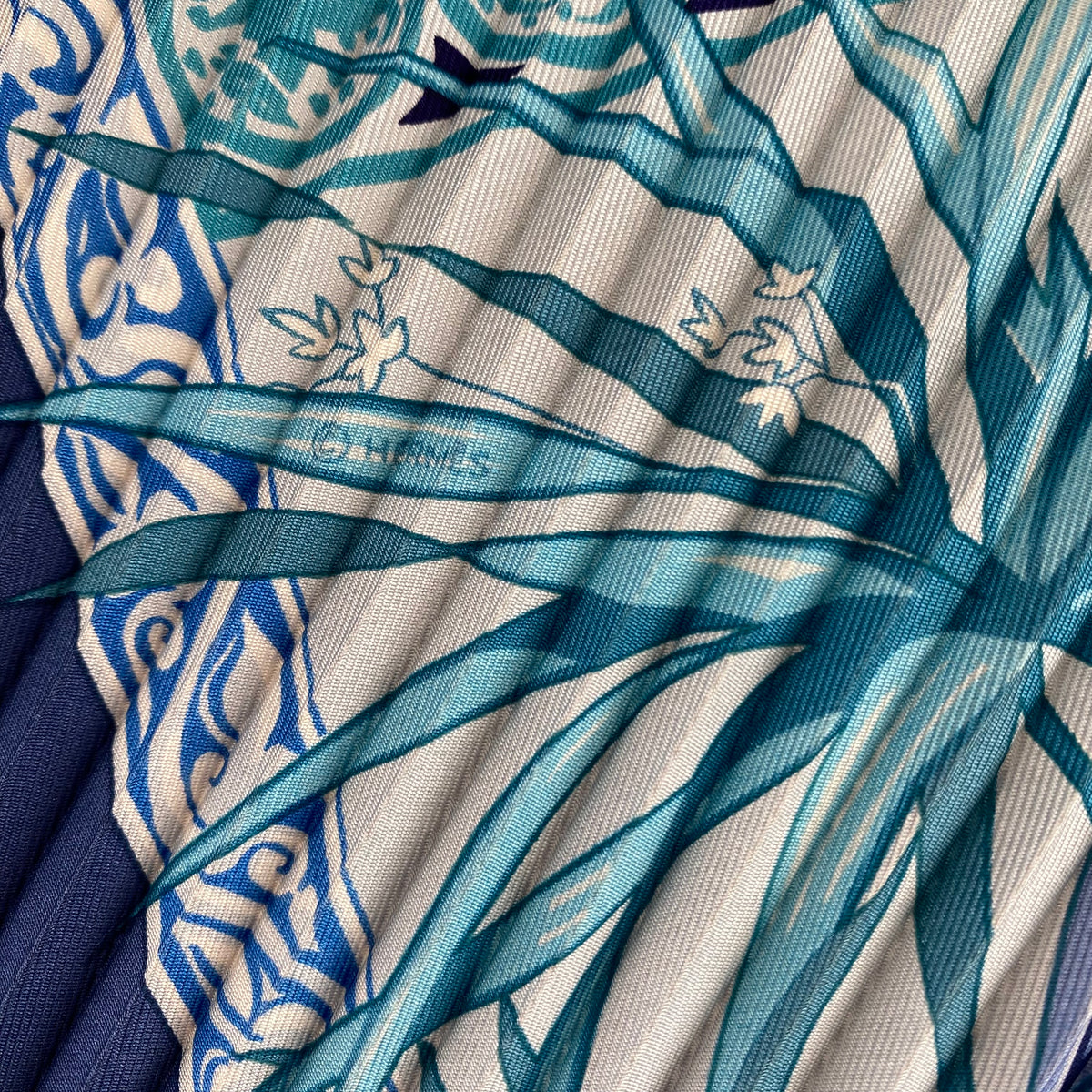 Hermès Le Jardin des Coptes Silk Plissé Scarf