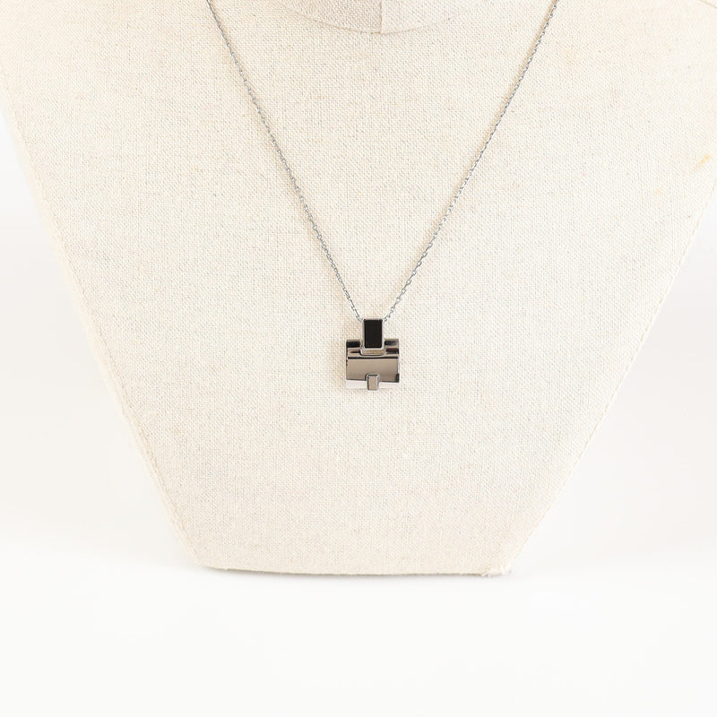 Brand New Boxed Hermès Eileen H Pendant