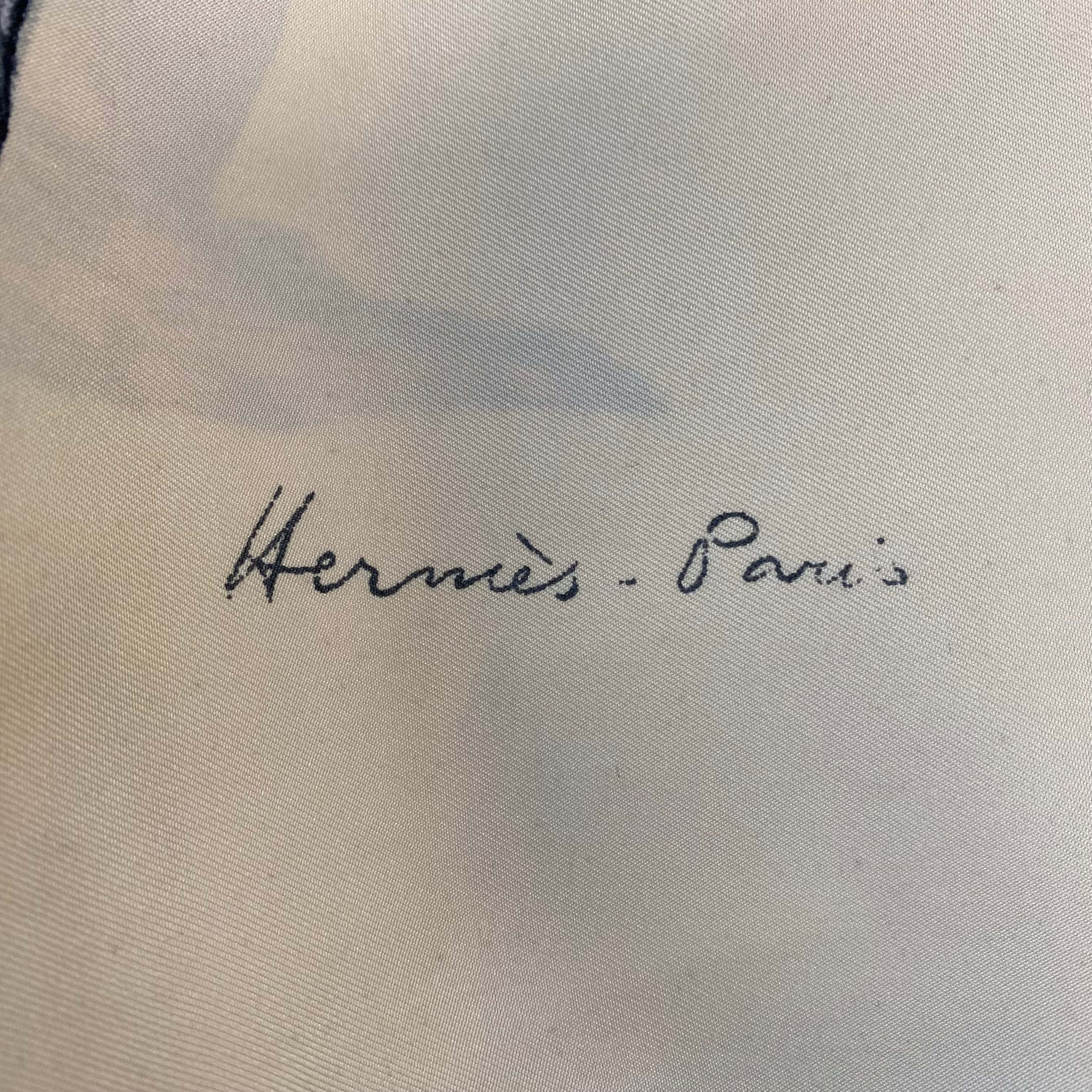 Hermès 1958 Les Huppes Silk Scarf Grail