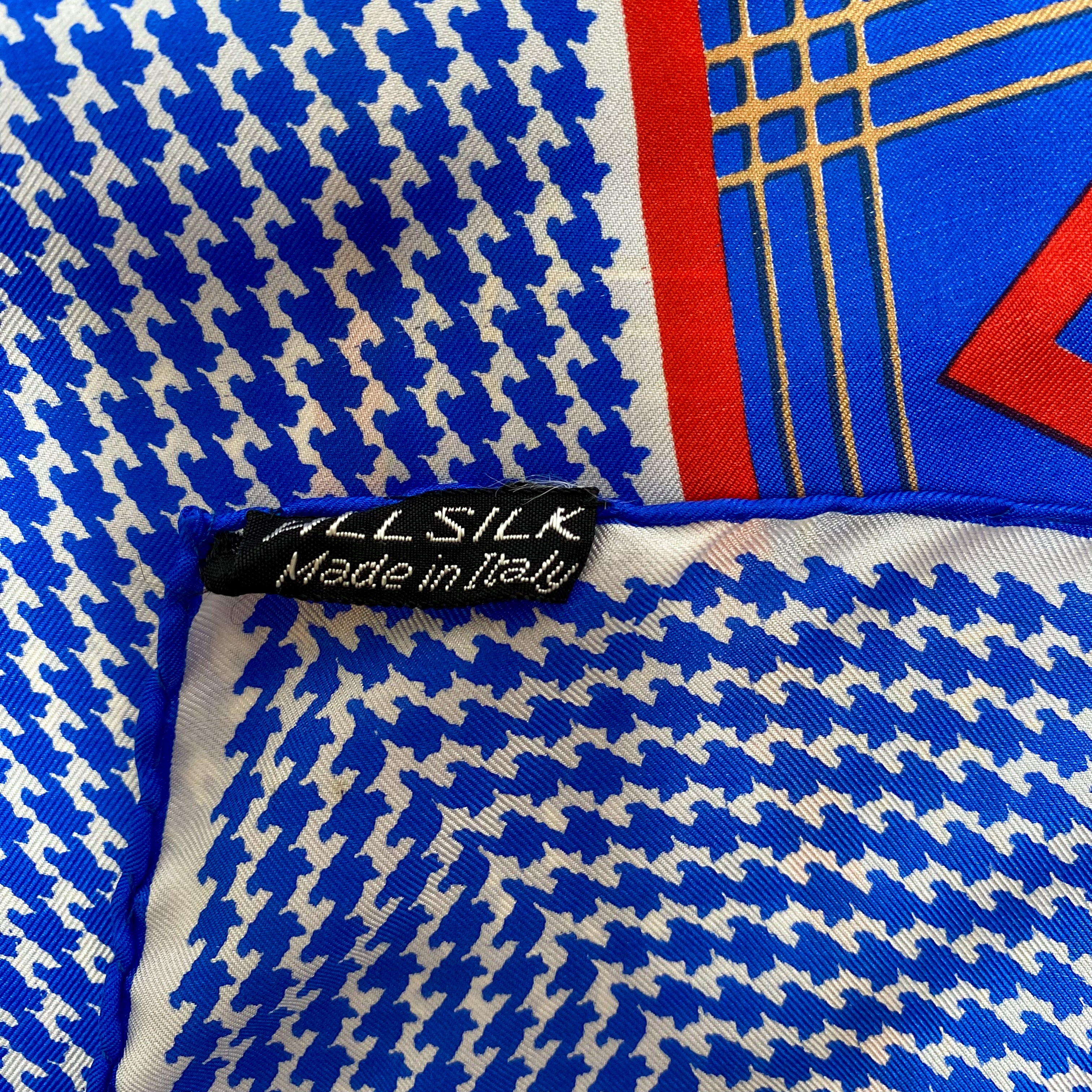 Immaculate 1970s Geometric Vintage Silk Scarf