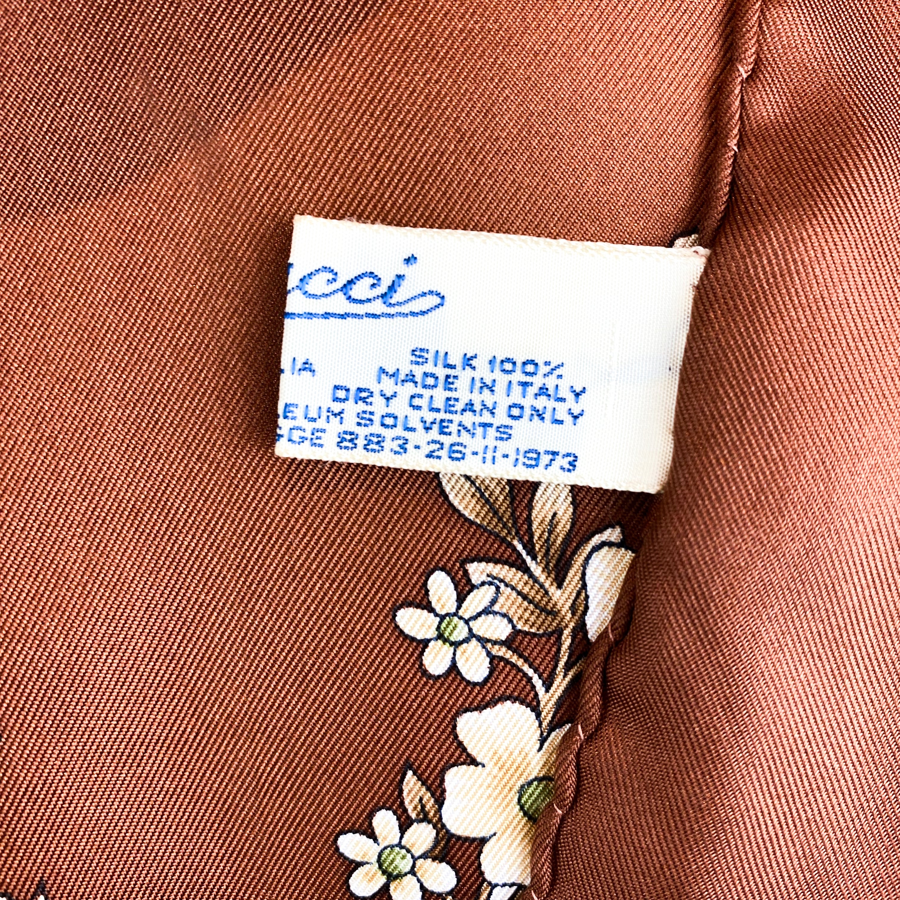 1970s Gucci Designer Vintage Silk Scarf