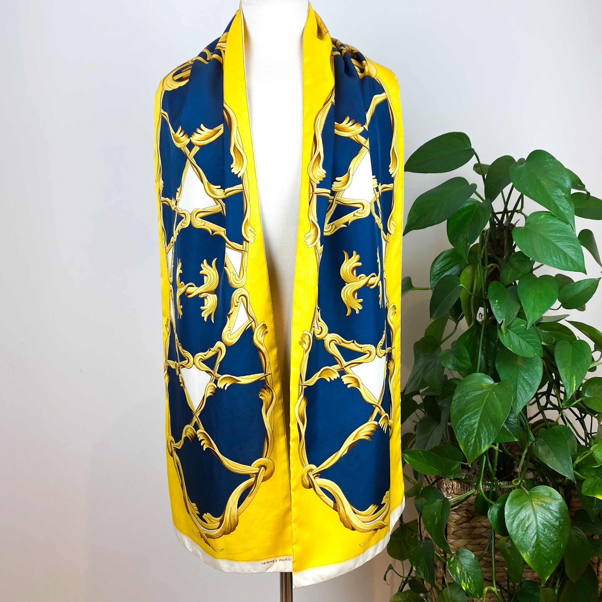 Rare Boxed Hermes Echarpe Opera Designer Silk Scarf