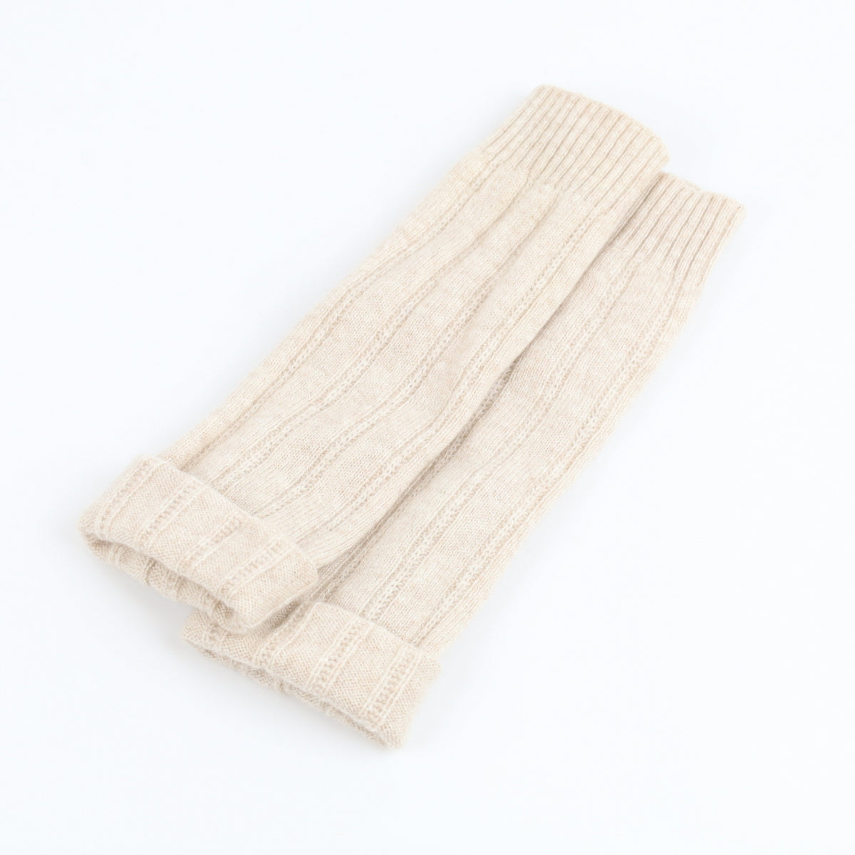 Pale Oyster Pink Chunky Cable Fingerless Gloves