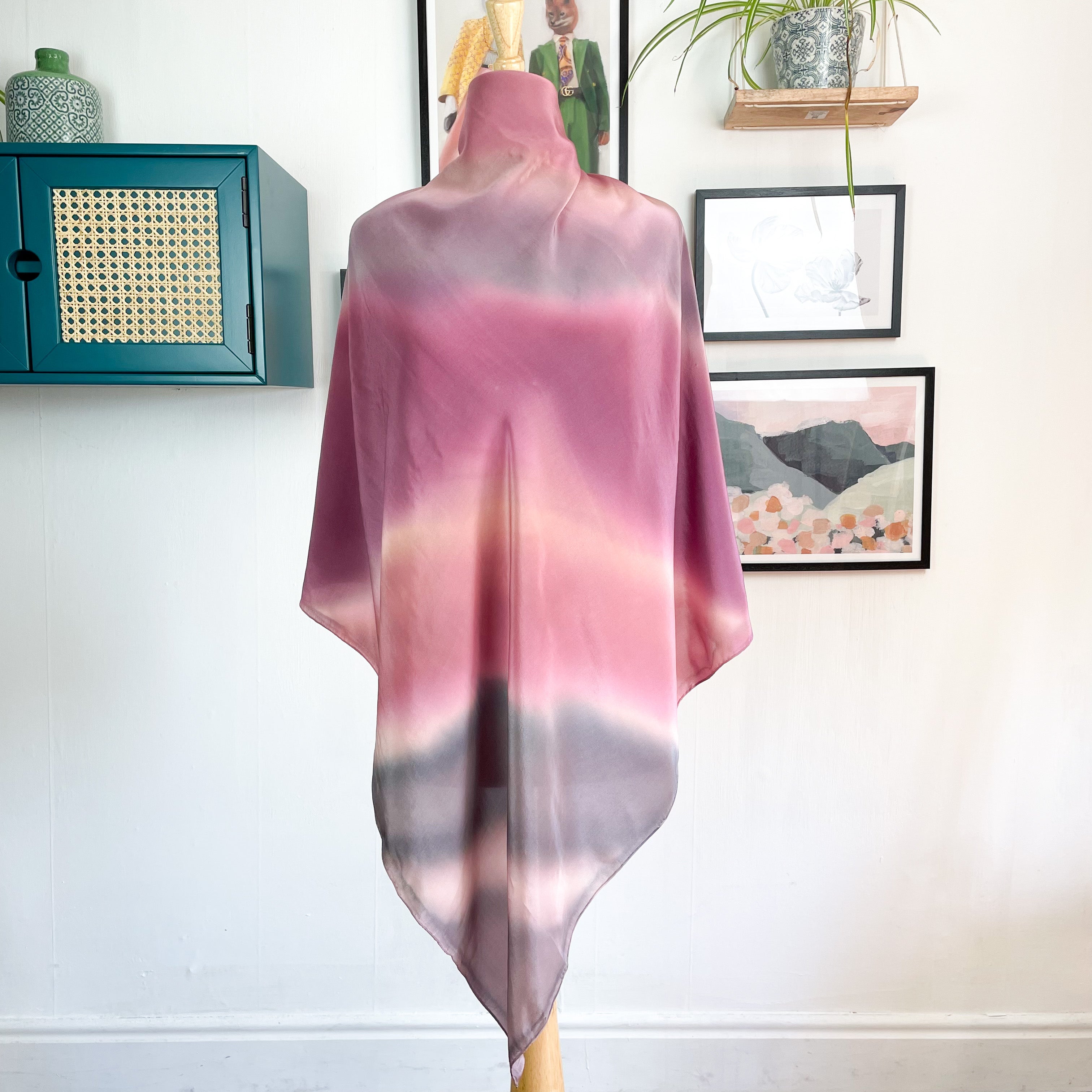 1970s Crêpe Ombre Vintage Silk Scarf