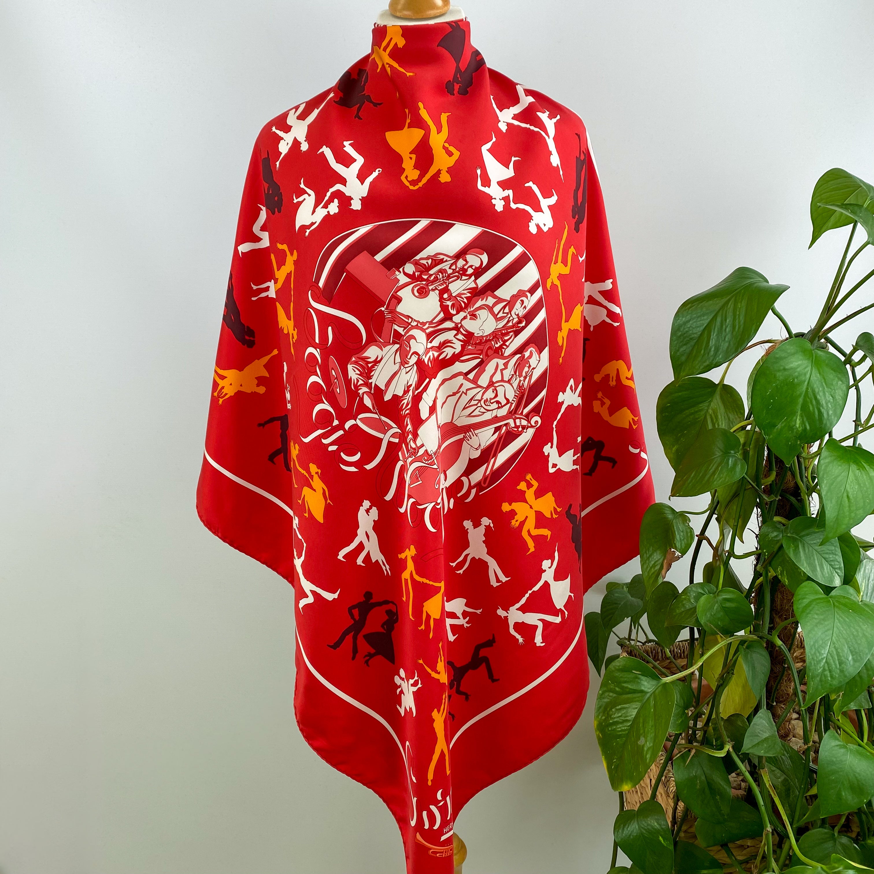Hermès Boogie Woogie Silk Scarf