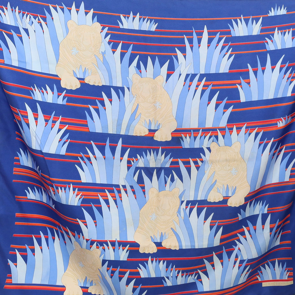 Hermès Tigres Dans Les Herbes Silk Scarf Quite Rare