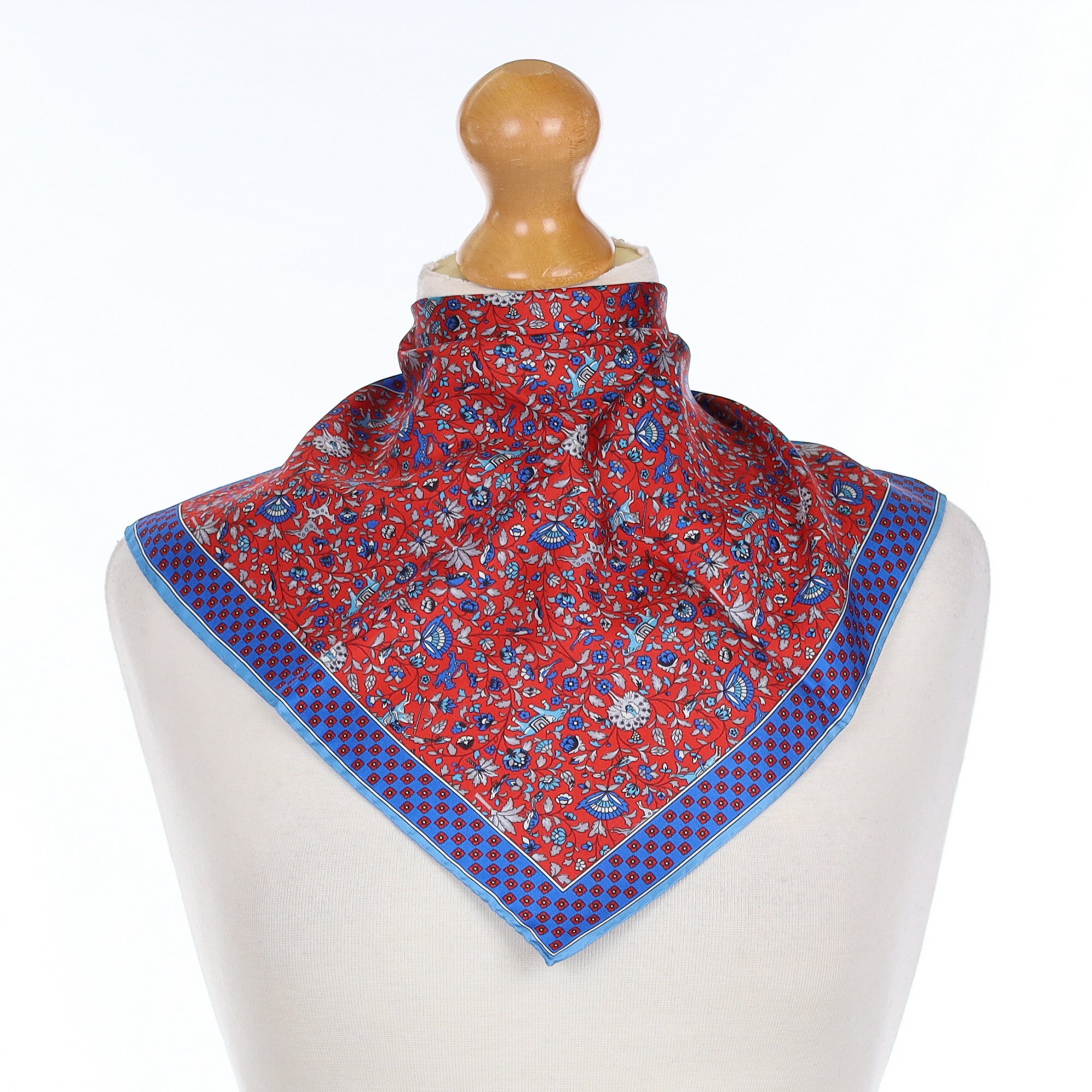 Brand New Boxed Liberty Red Floral Silk Pocket Square