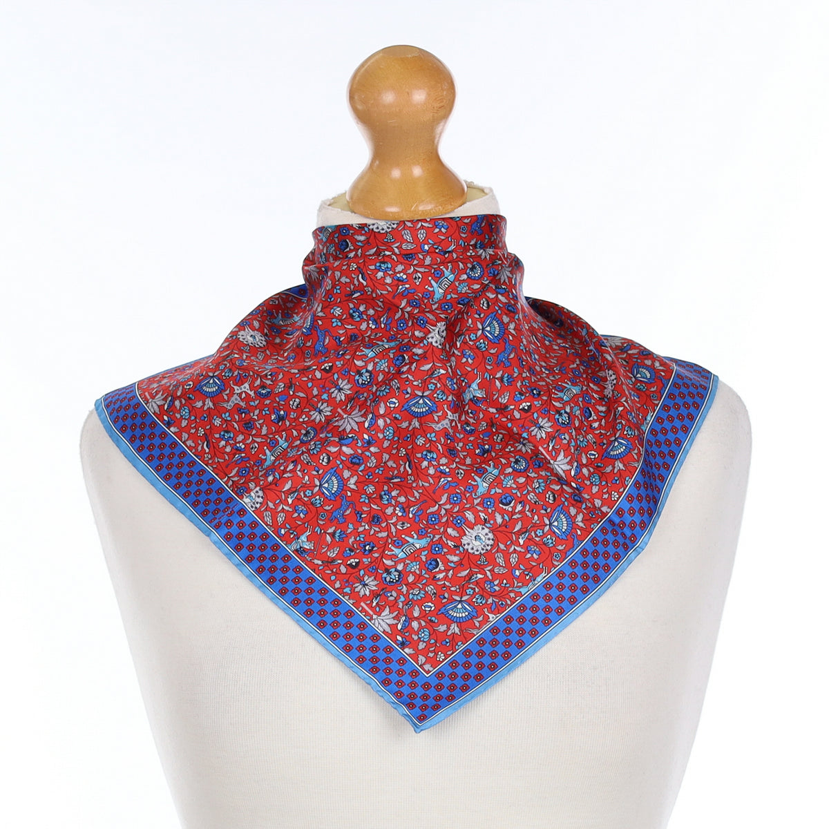 Brand New Boxed Liberty Red Floral Silk Pocket Square
