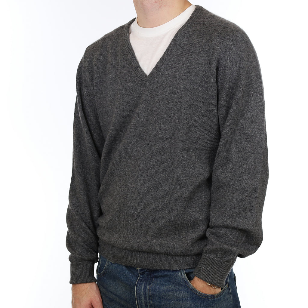 Men’s Scottish Vintage Slate Grey Cashmere V Neck Jumper Large