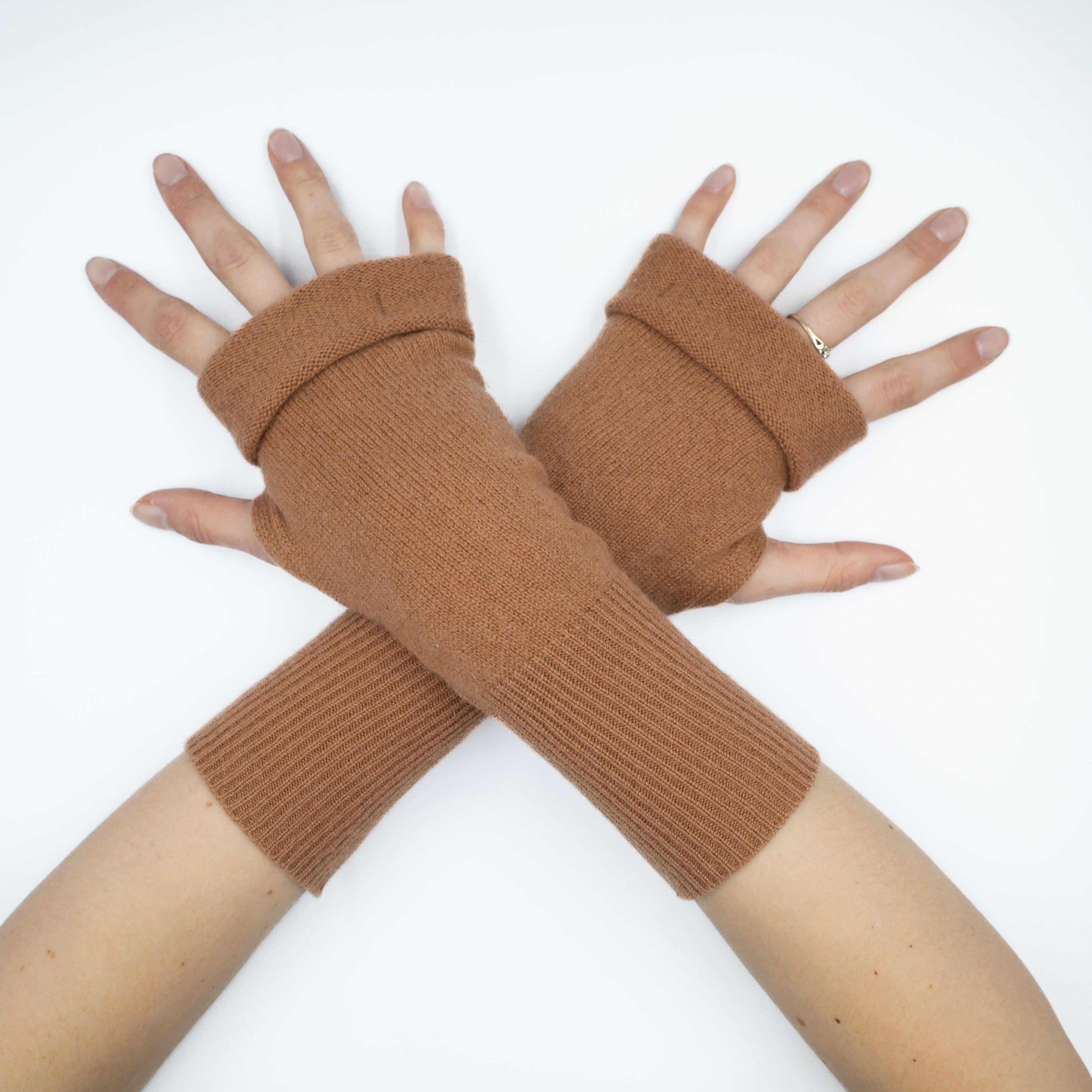 Auburn Brown Fingerless Gloves