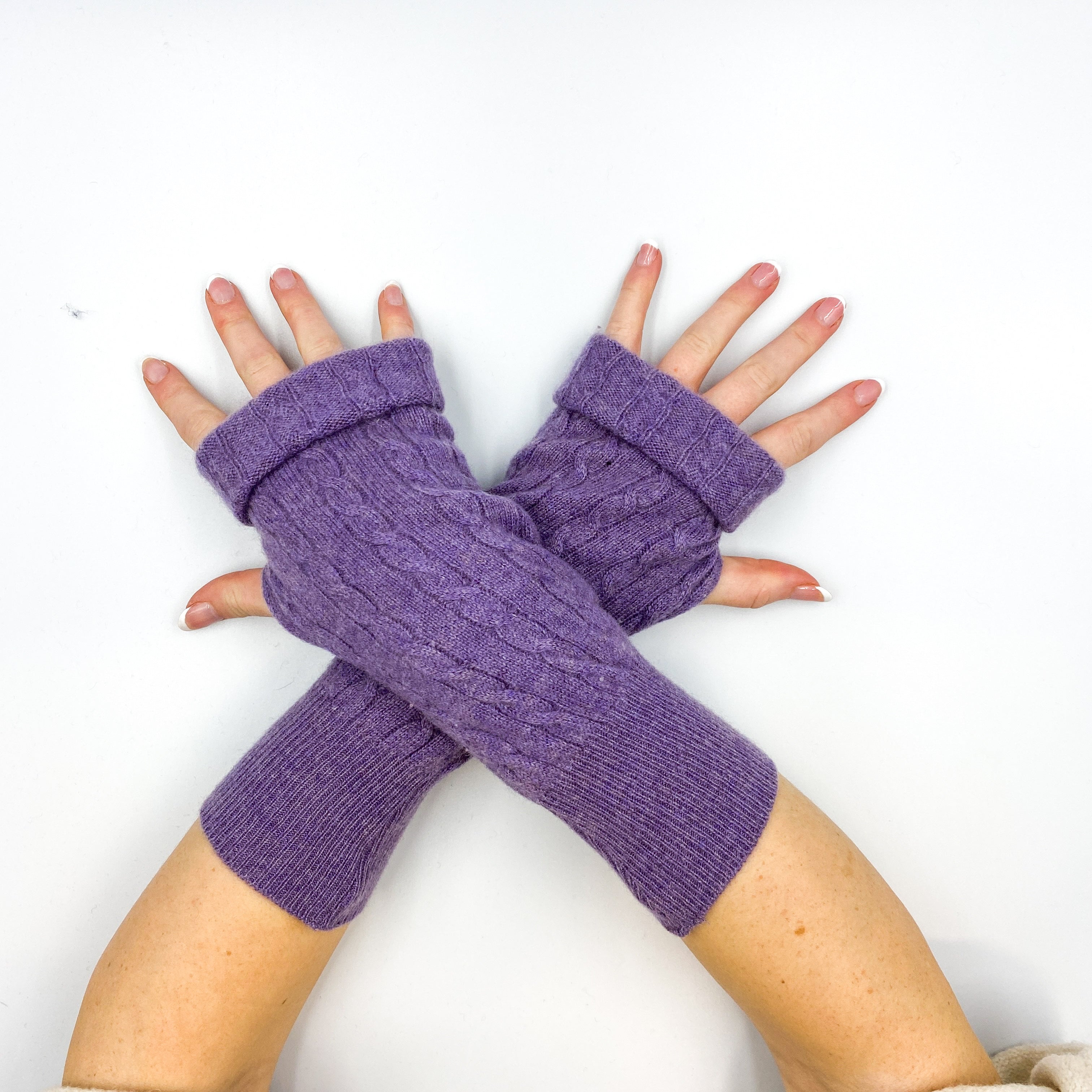 Amethyst Purple Cable Fingerless Gloves