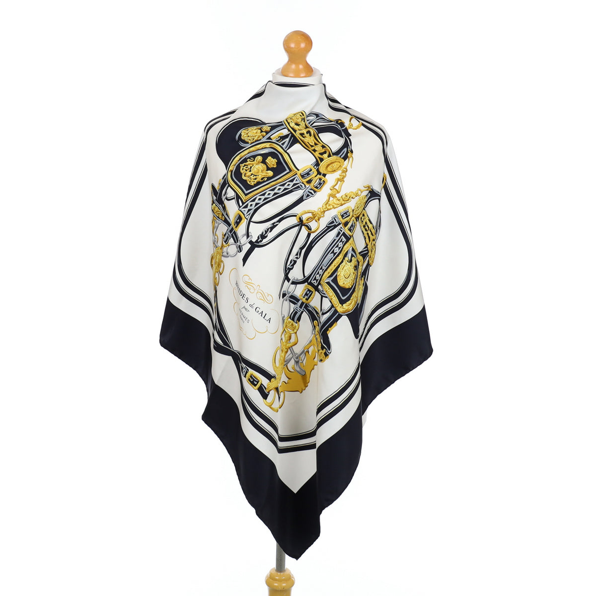 Pristine Hermès Brides De Gala Silk Scarf