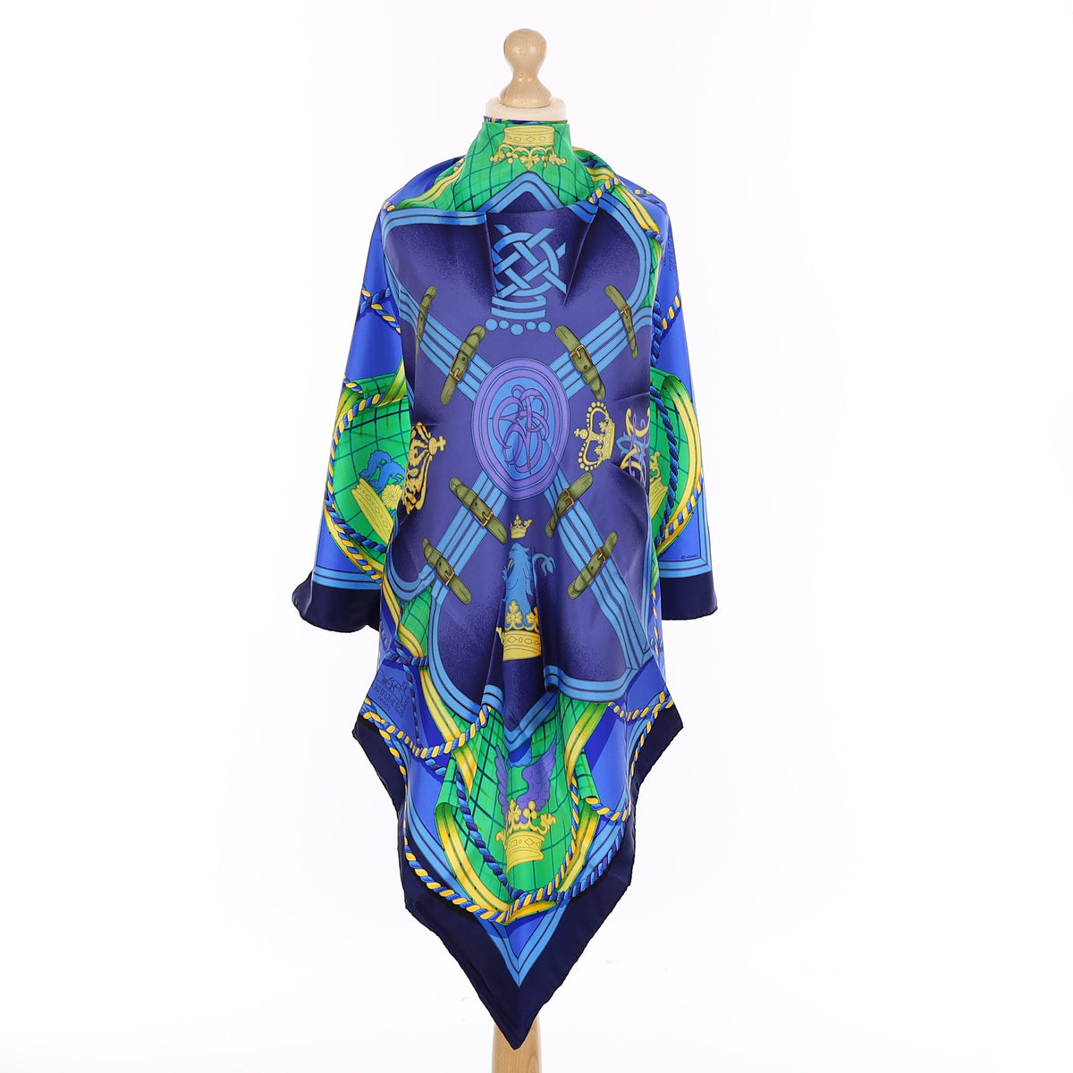 Hermès Grande Tenue Silk Scarf