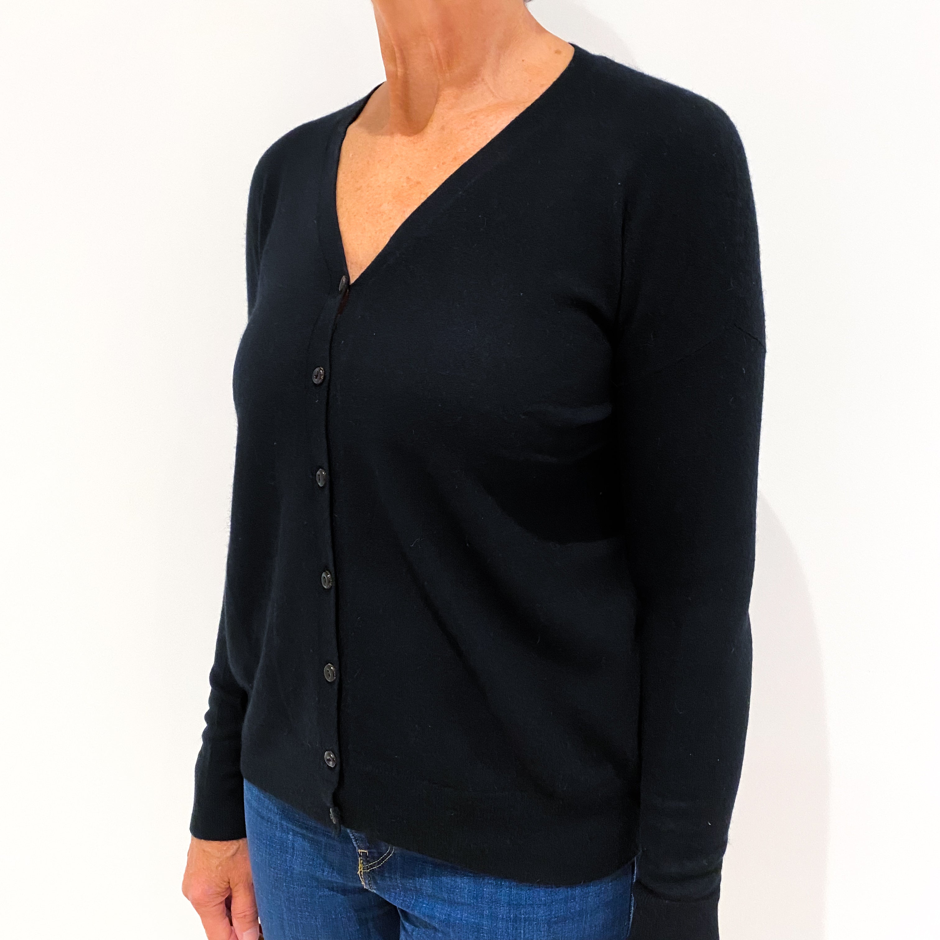 Hugo Boss Black Cashmere V-Neck Cardigan Medium
