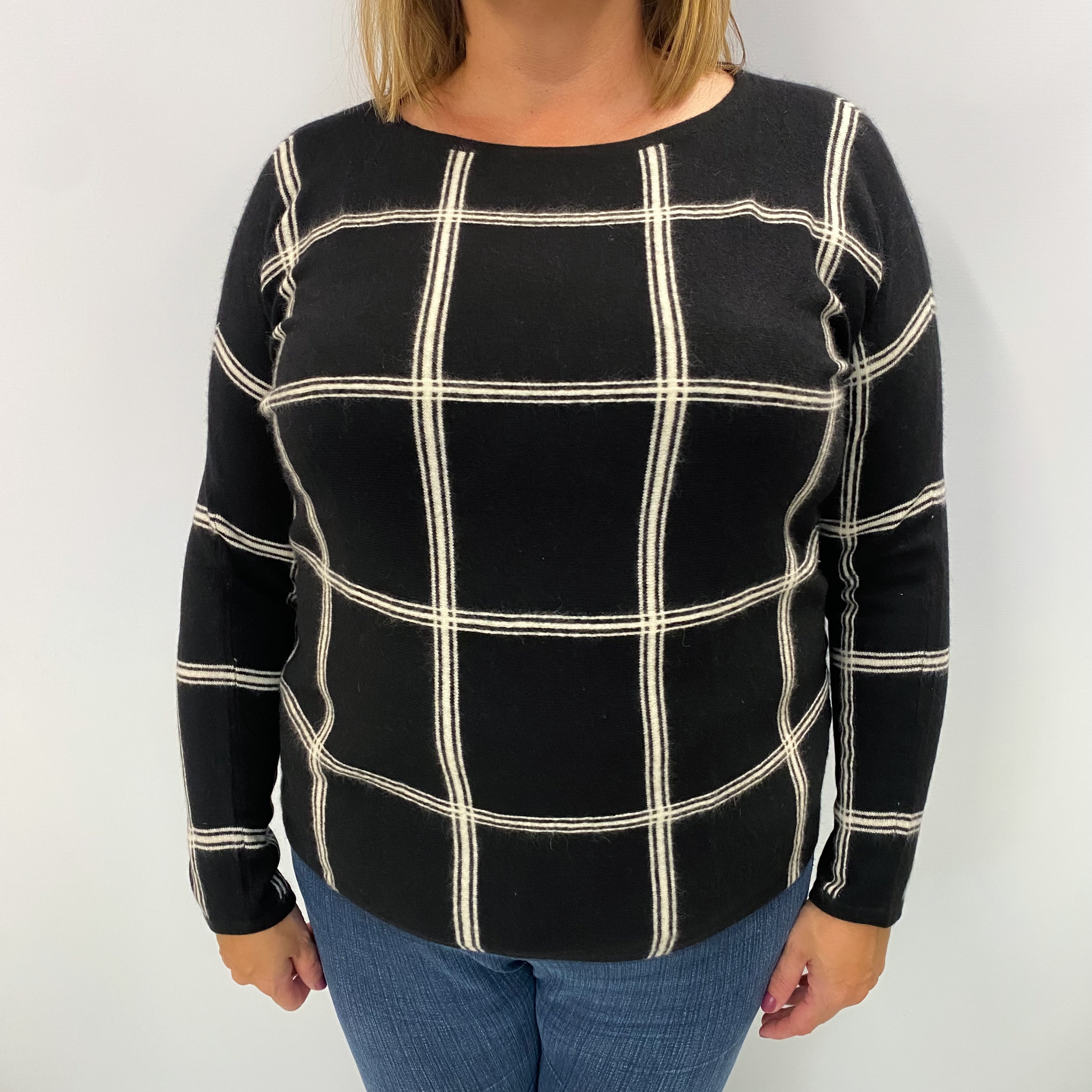 Black and White Patterned Cashmere Crew Neck Jumper Extra Large