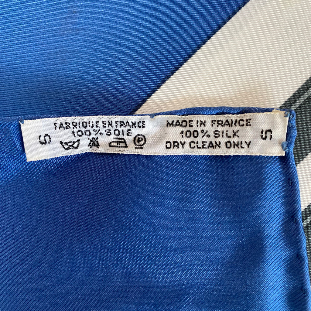 Brand New Hermès Brides de Gala Silk Scarf