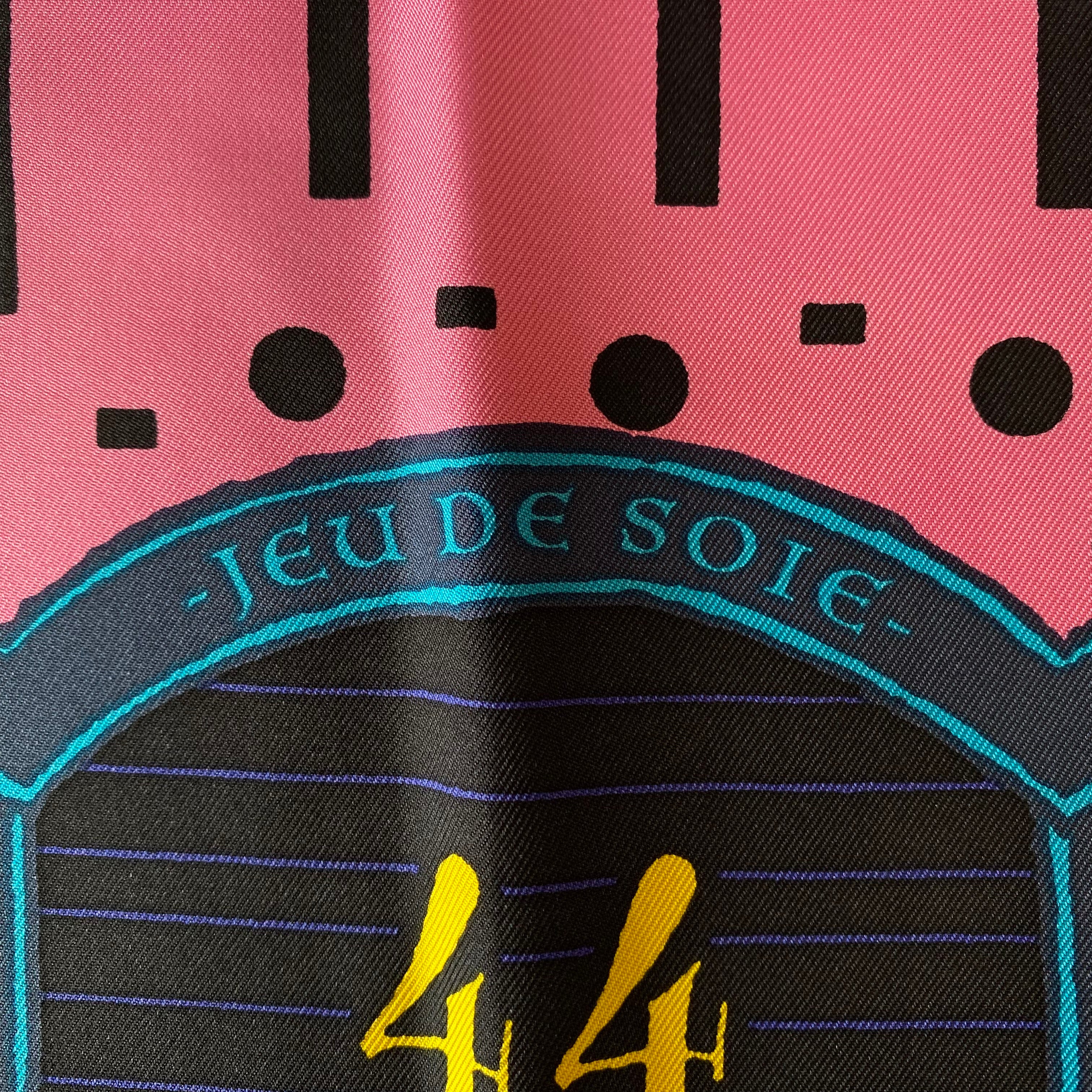 Pristine Boxed Hermès Jeu de Soie Silk Scarf Rare