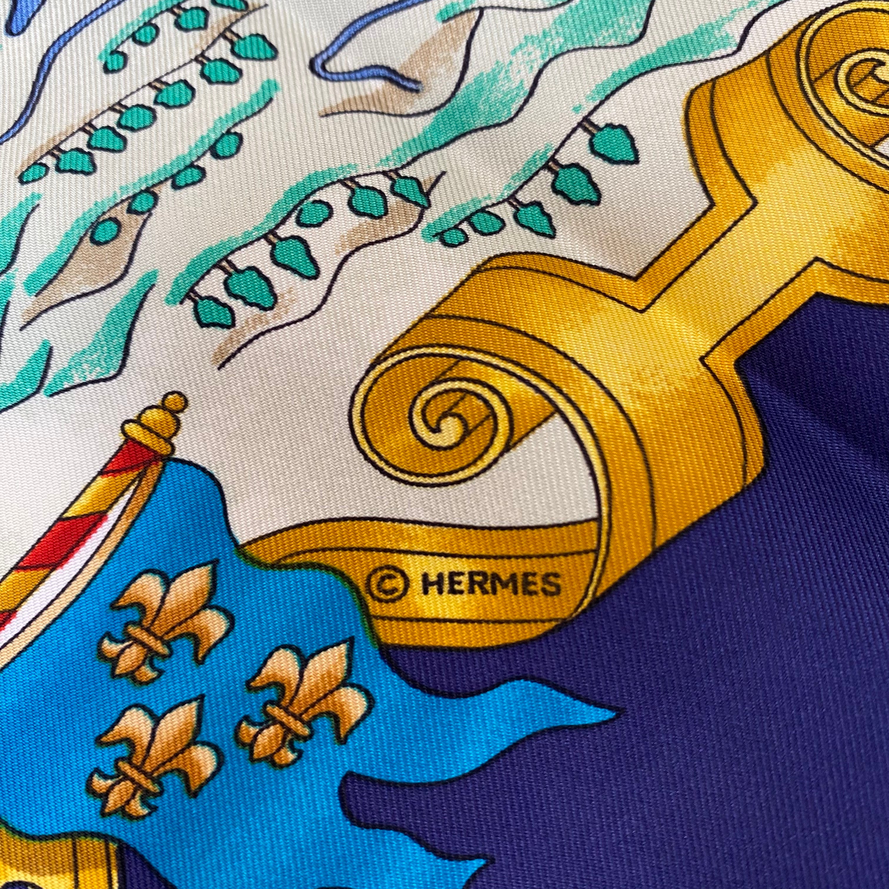 Hermès Voiles de Lumiere Silk Scarf