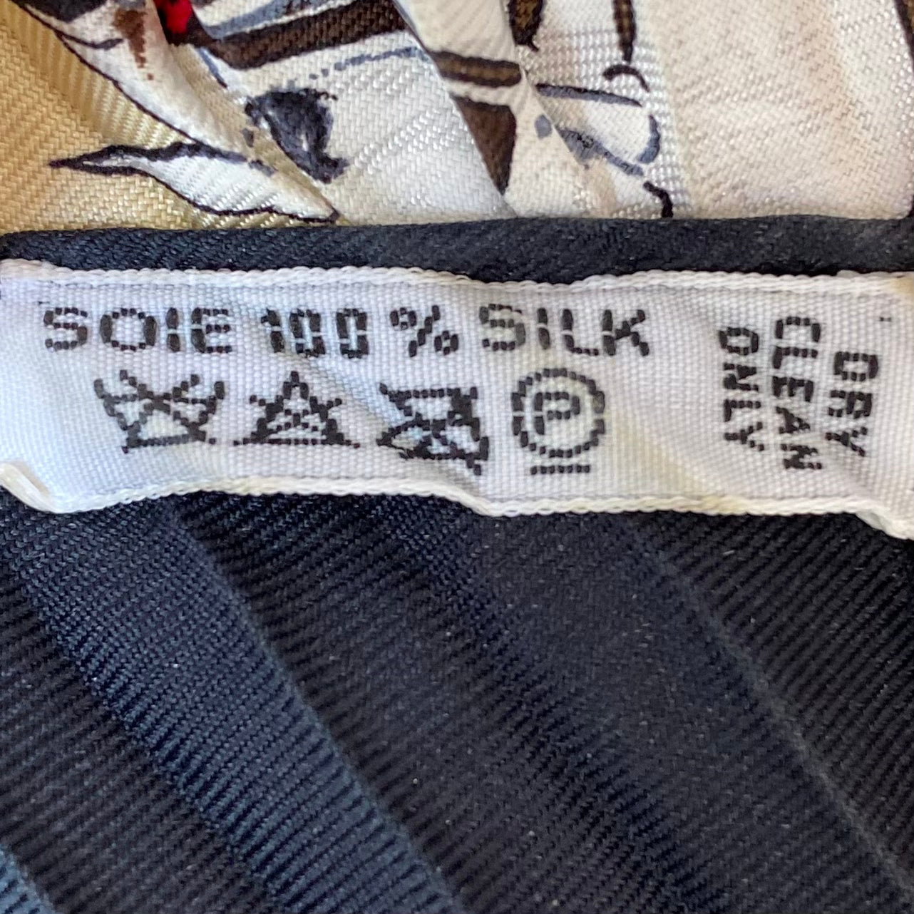 Hermès Plaza de Toros Plisse Silk Scarf Rare