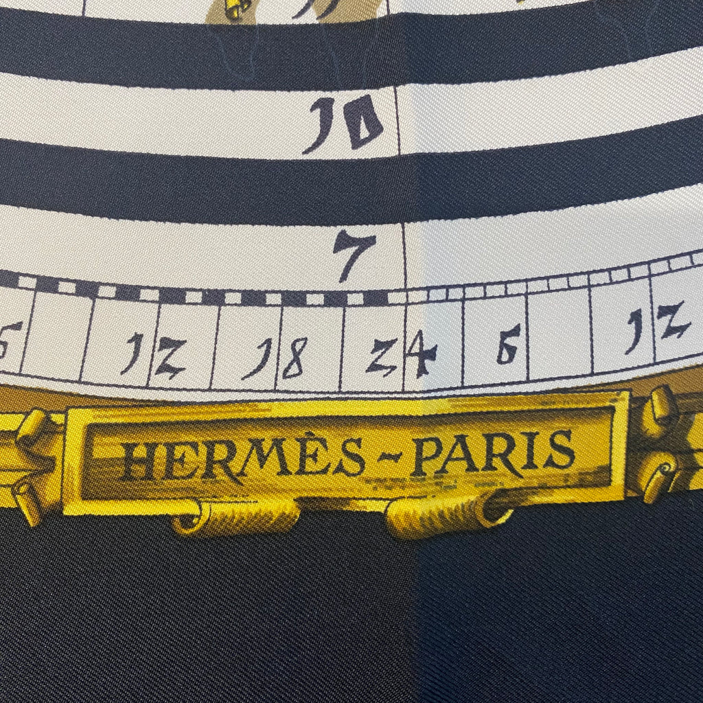 Hermès Dies et Hore Silk Scarf