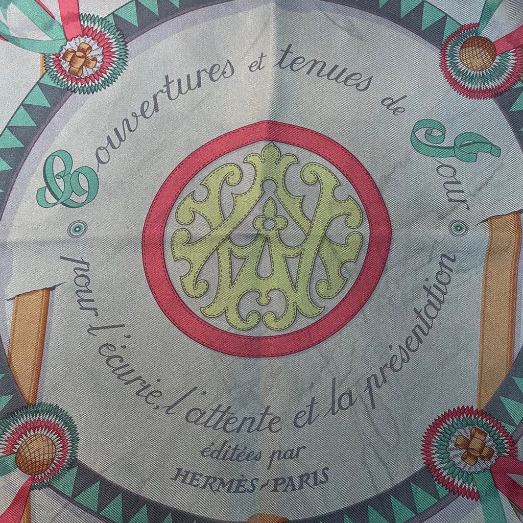 Hermès Couvertures et Tenues de Jour Silk Scarf