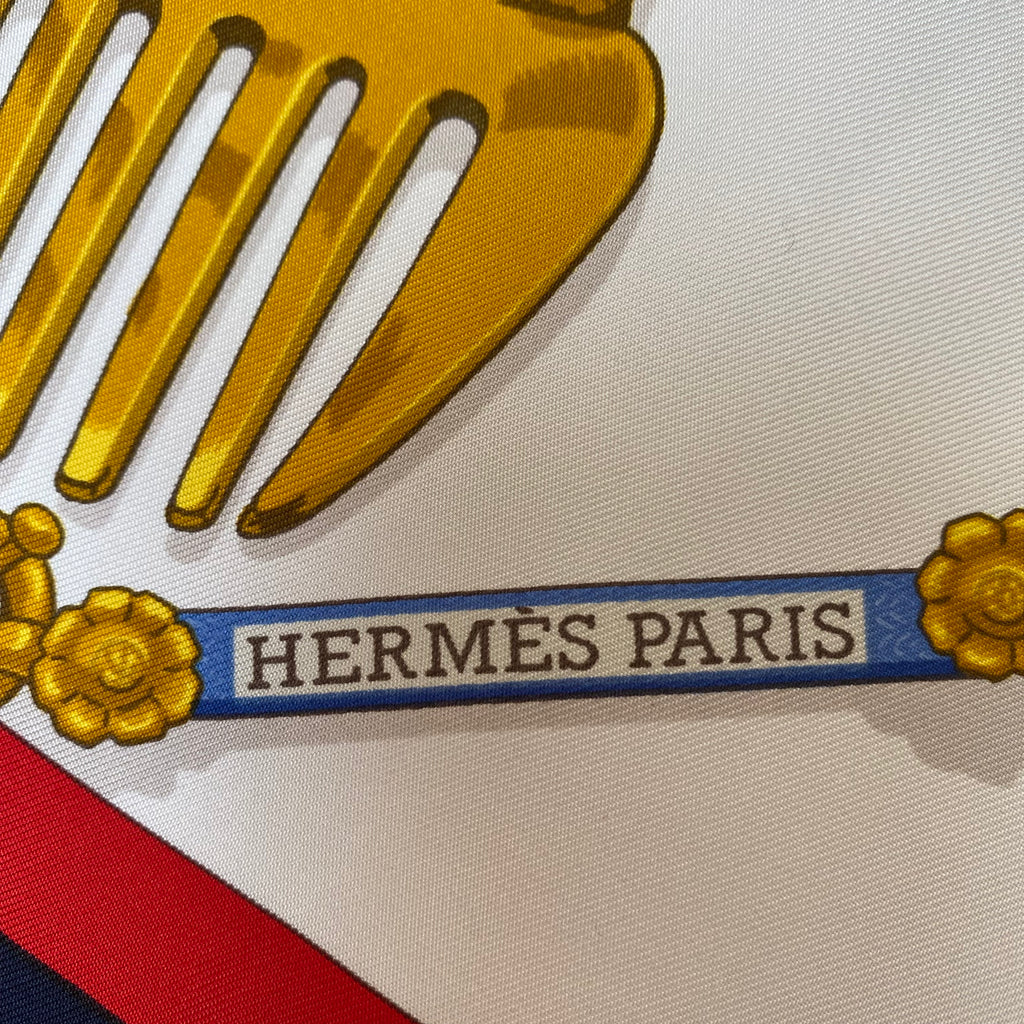 Brand New Boxed Hermès Mémoire d’Hermès Silk Scarf
