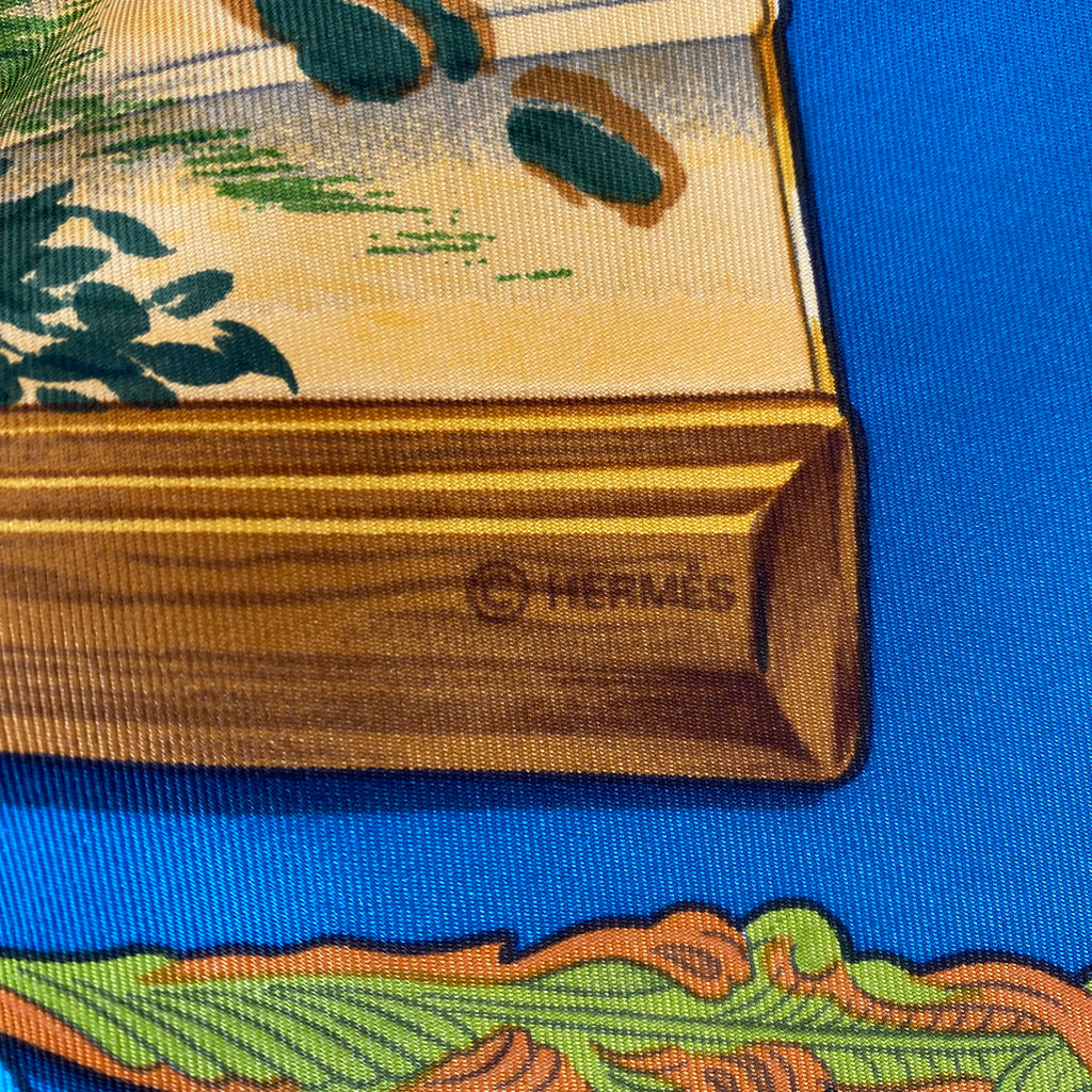 Brand New Boxed Hermès Brise de Charme Silk Scarf