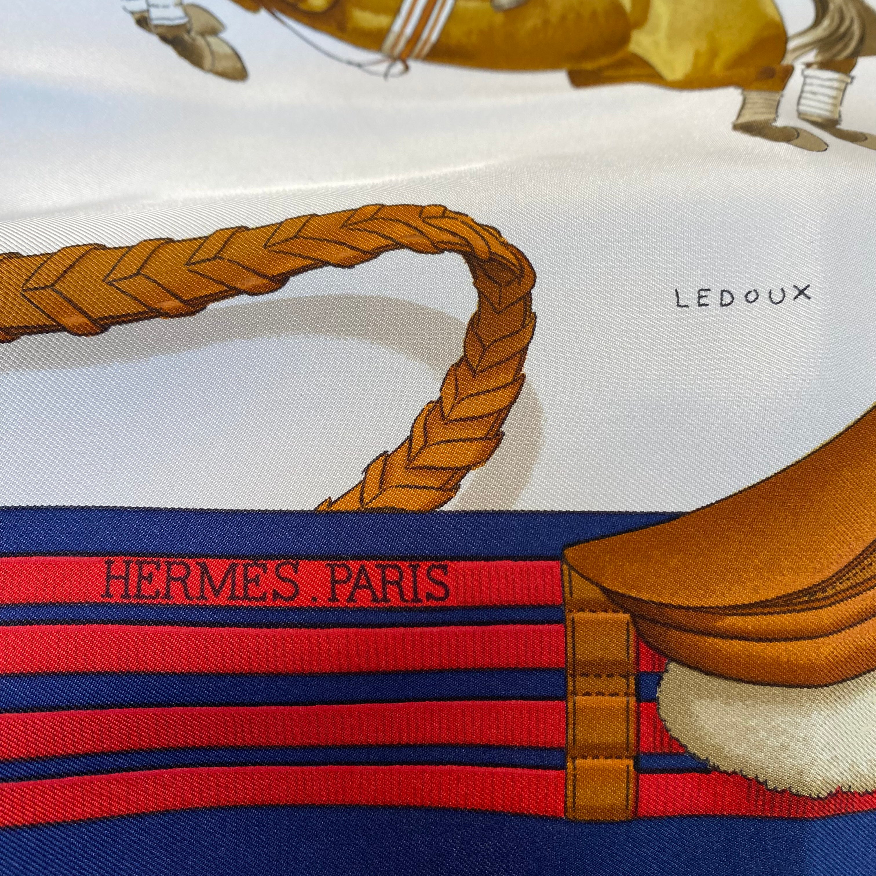 Immaculate Hermès Jumping Silk Scarf