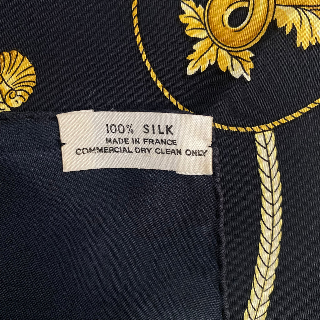 Hermès Sésame Silk Scarf