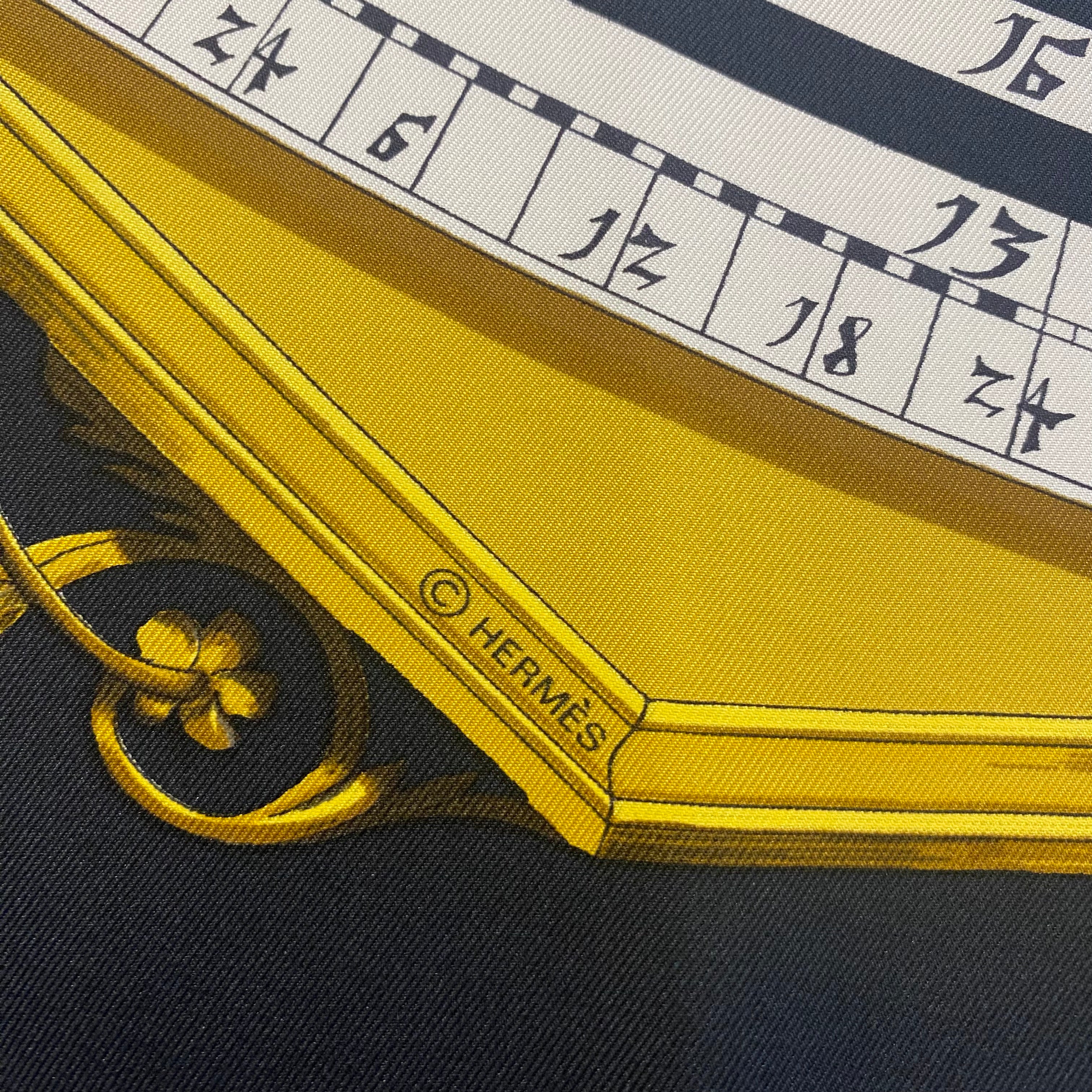 Hermès Dies et Hore Silk Scarf