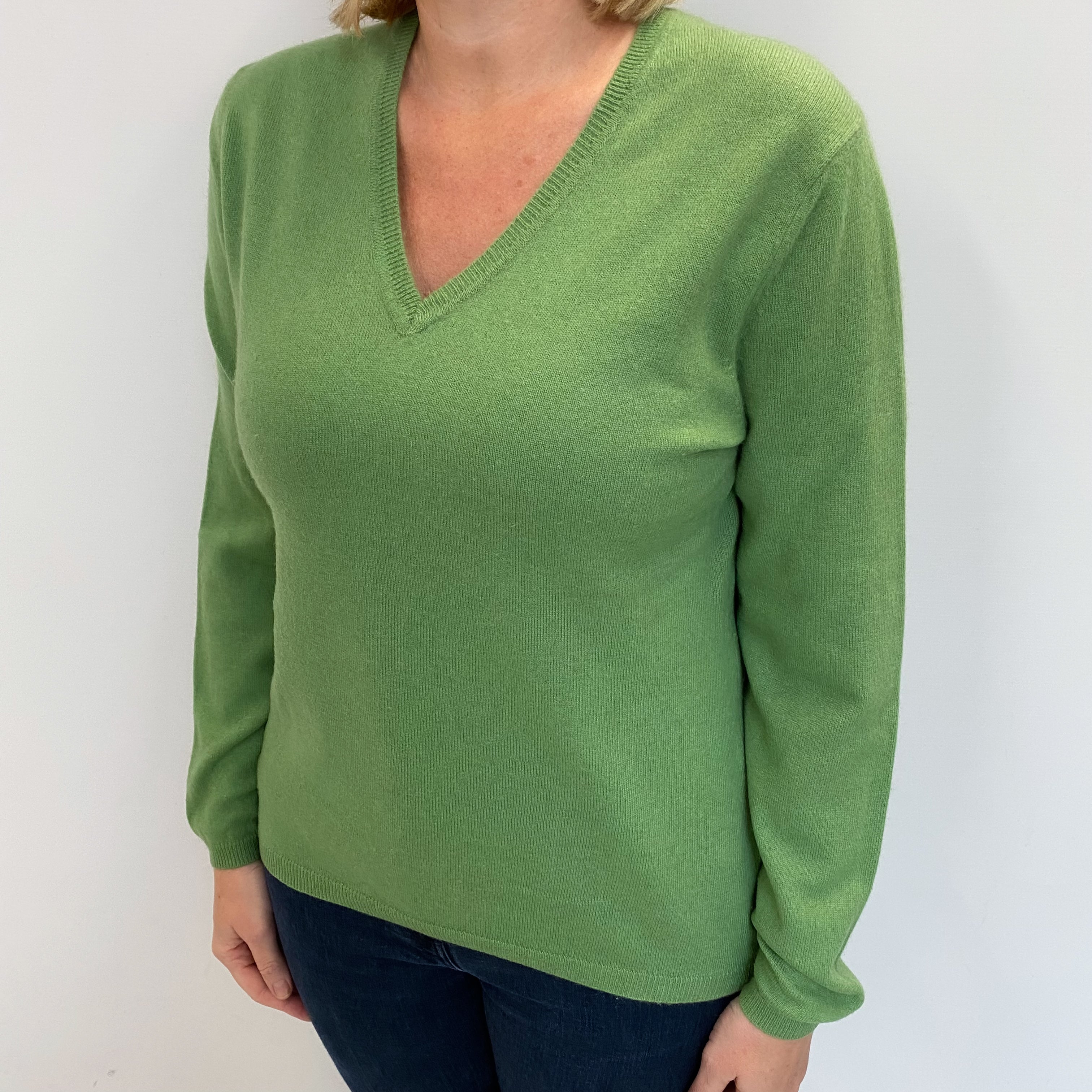 Fern Green Cashmere V Neck Jumper Large