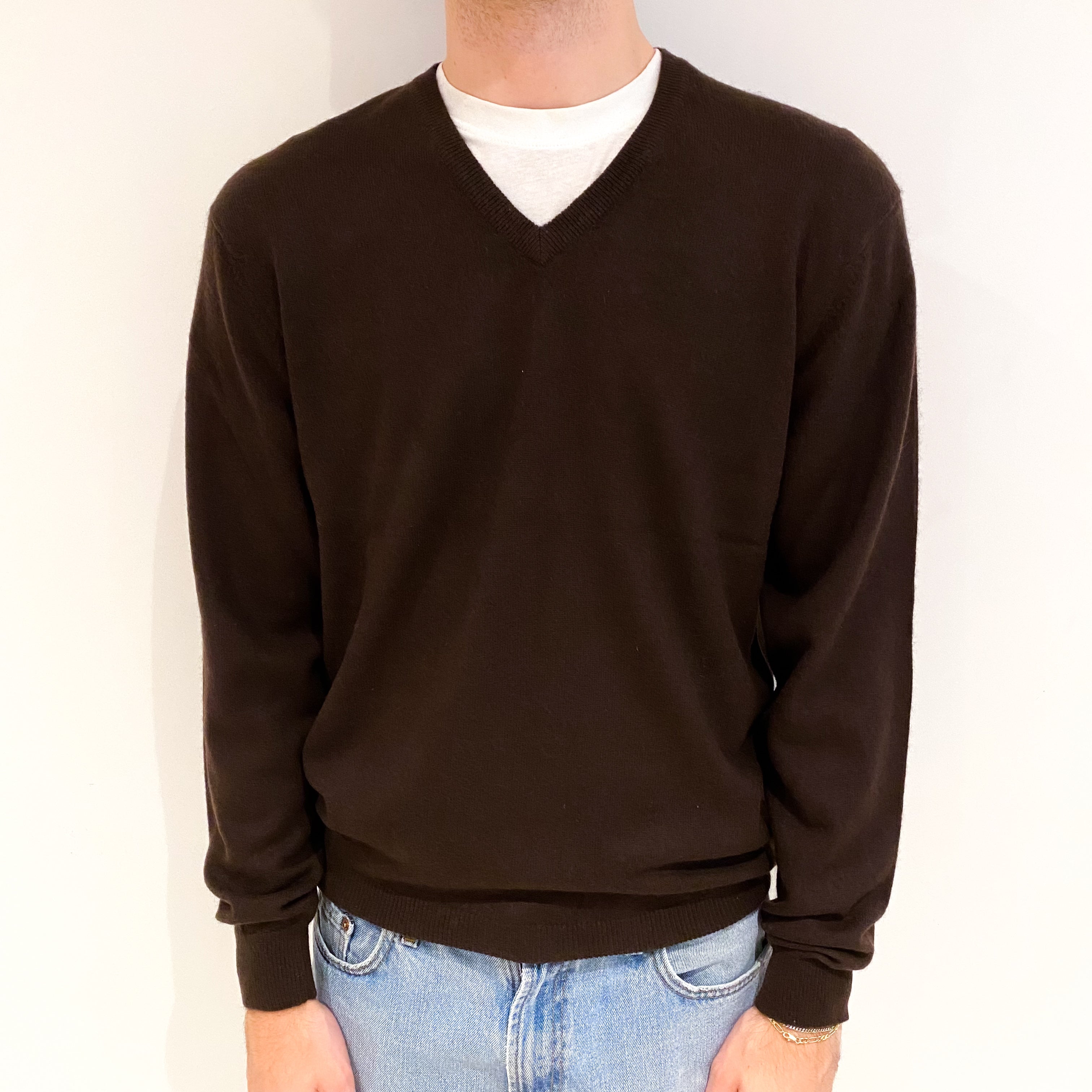 Men's Dark Chocolate Brown Cashmere V Neck Jumper Medium